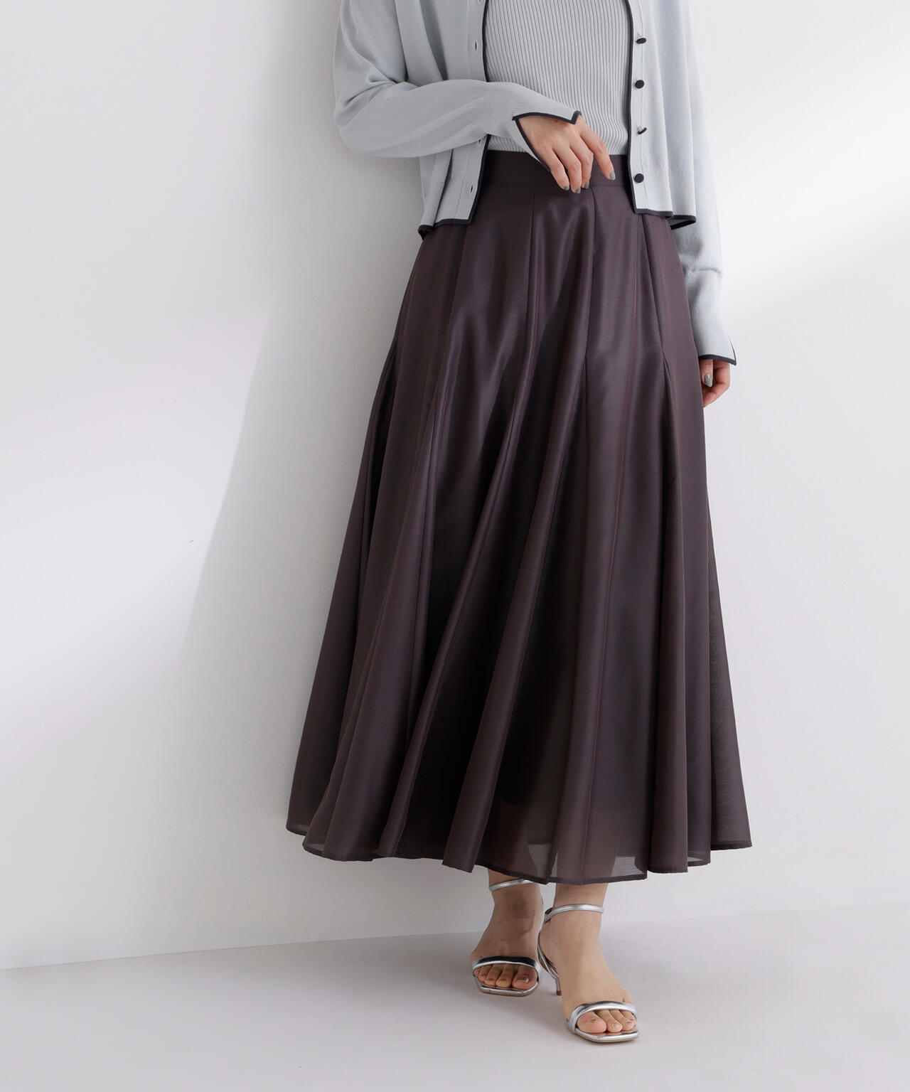 シャイニーシアーボイルスカート