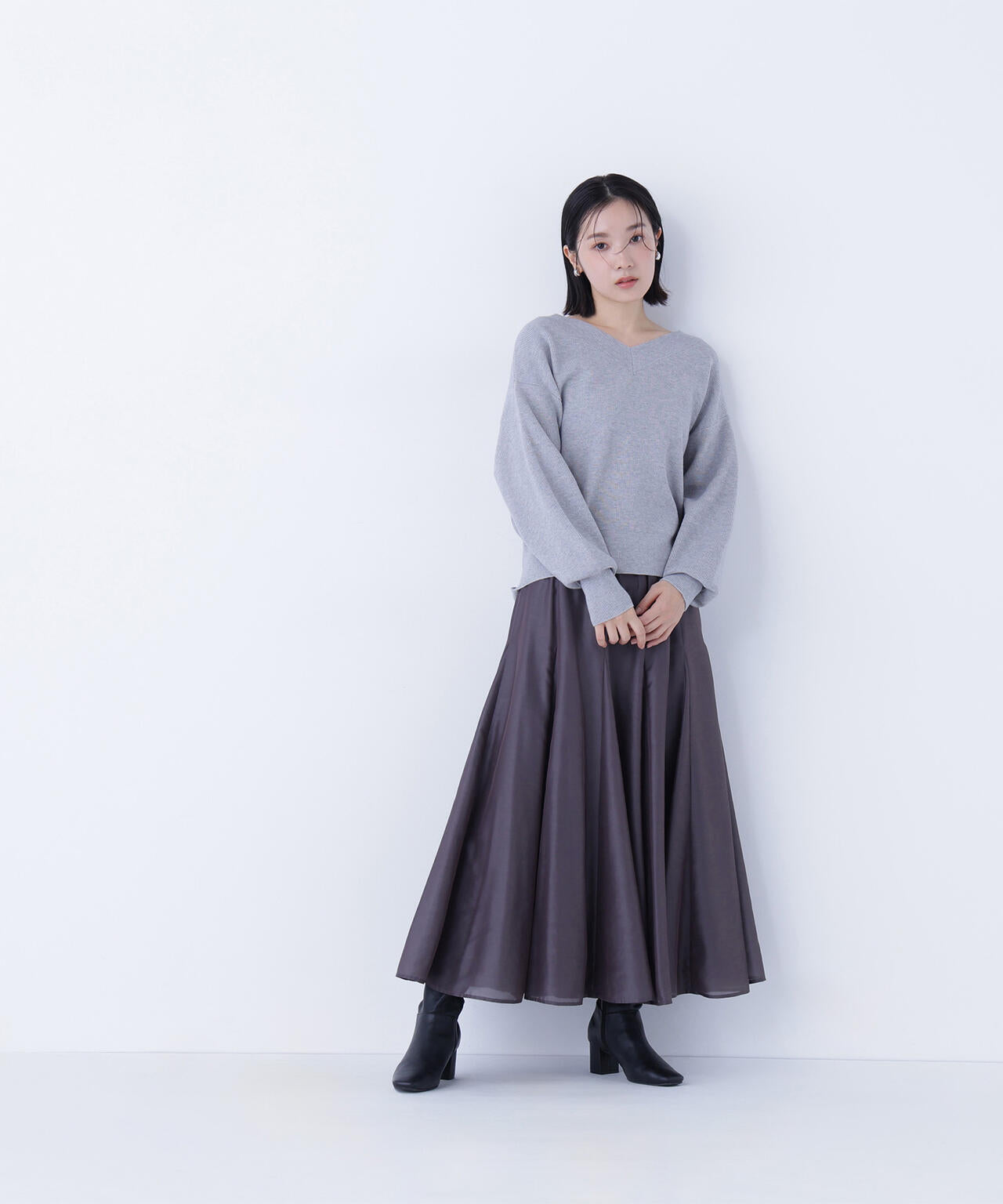 シャイニーシアーボイルスカート