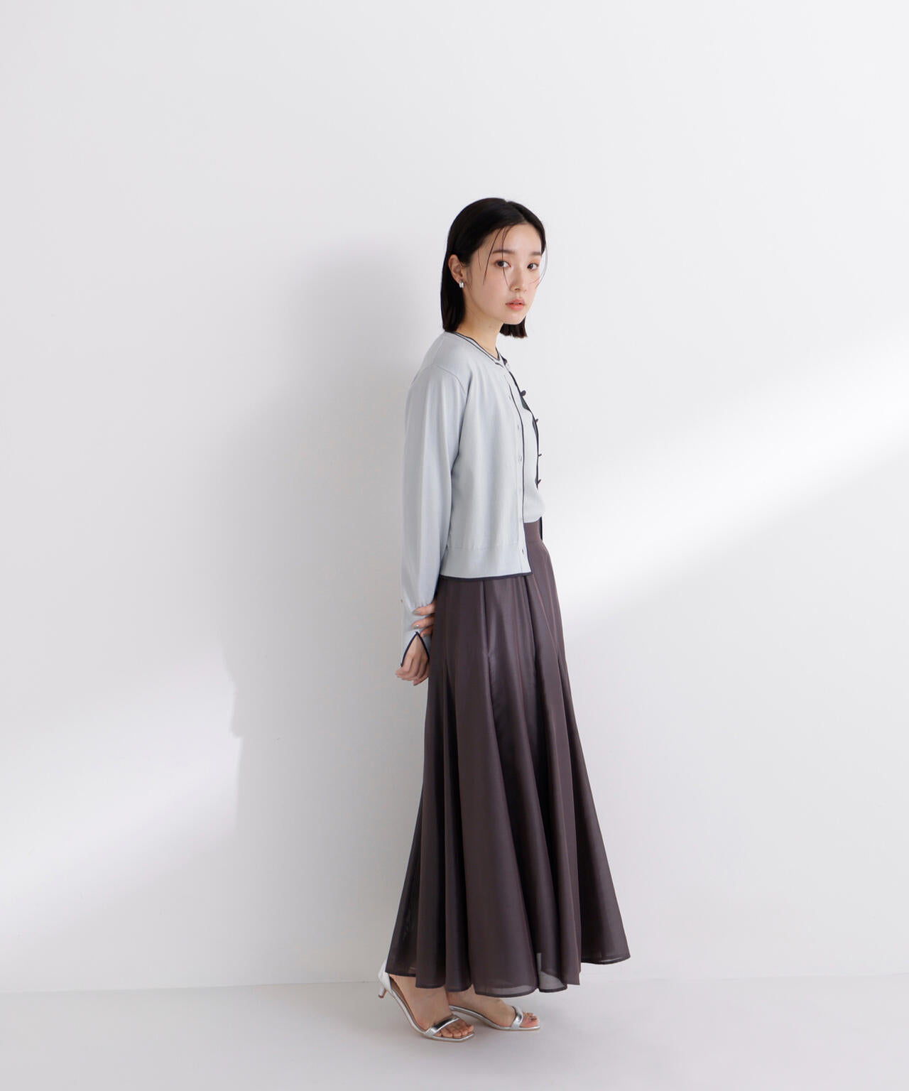 シャイニーシアーボイルスカート