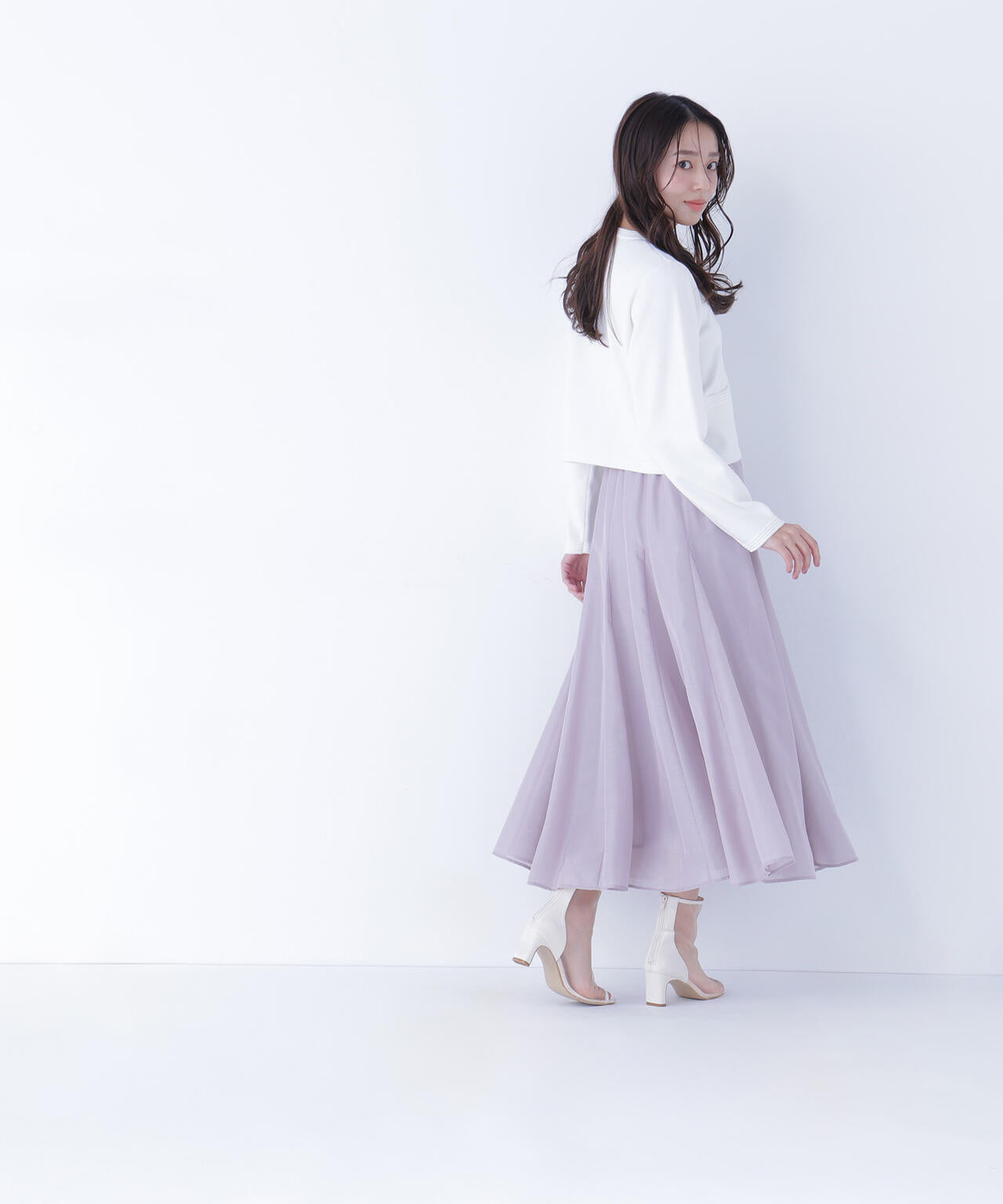 シャイニーシアーボイルスカート