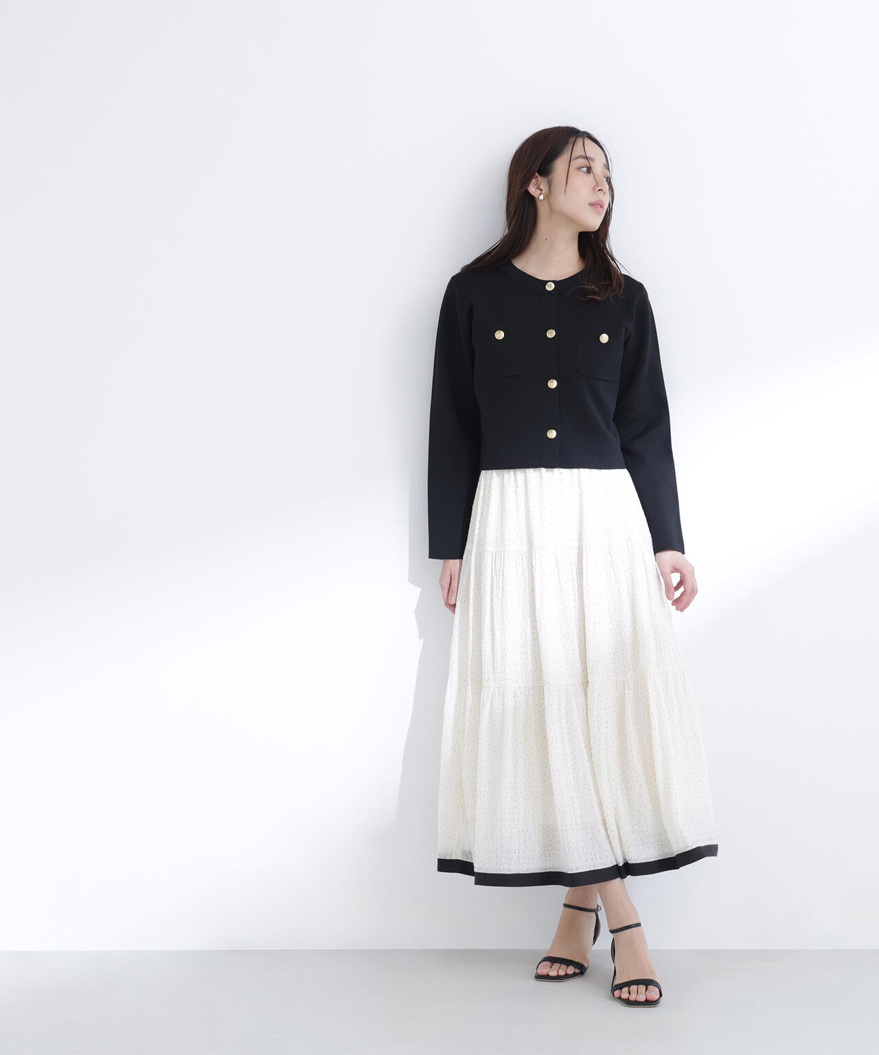 ドットバイカラーフレアスカート