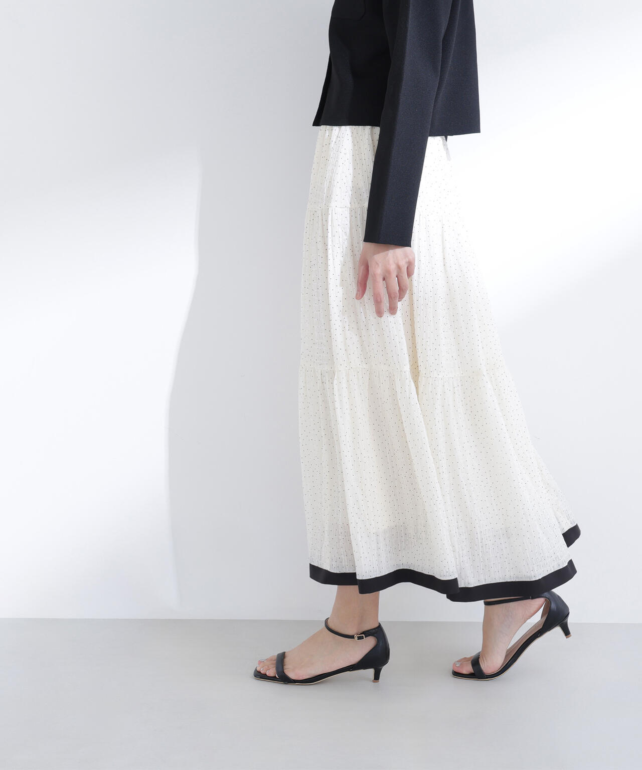 ドットバイカラーフレアスカート