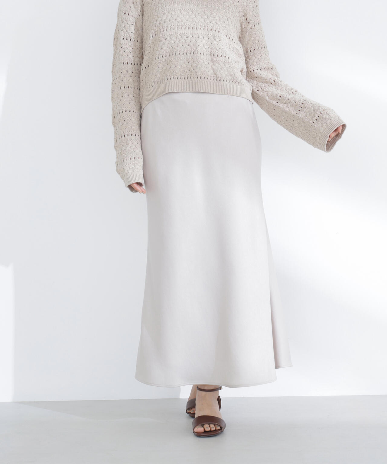 バイアスサテンナロースカート