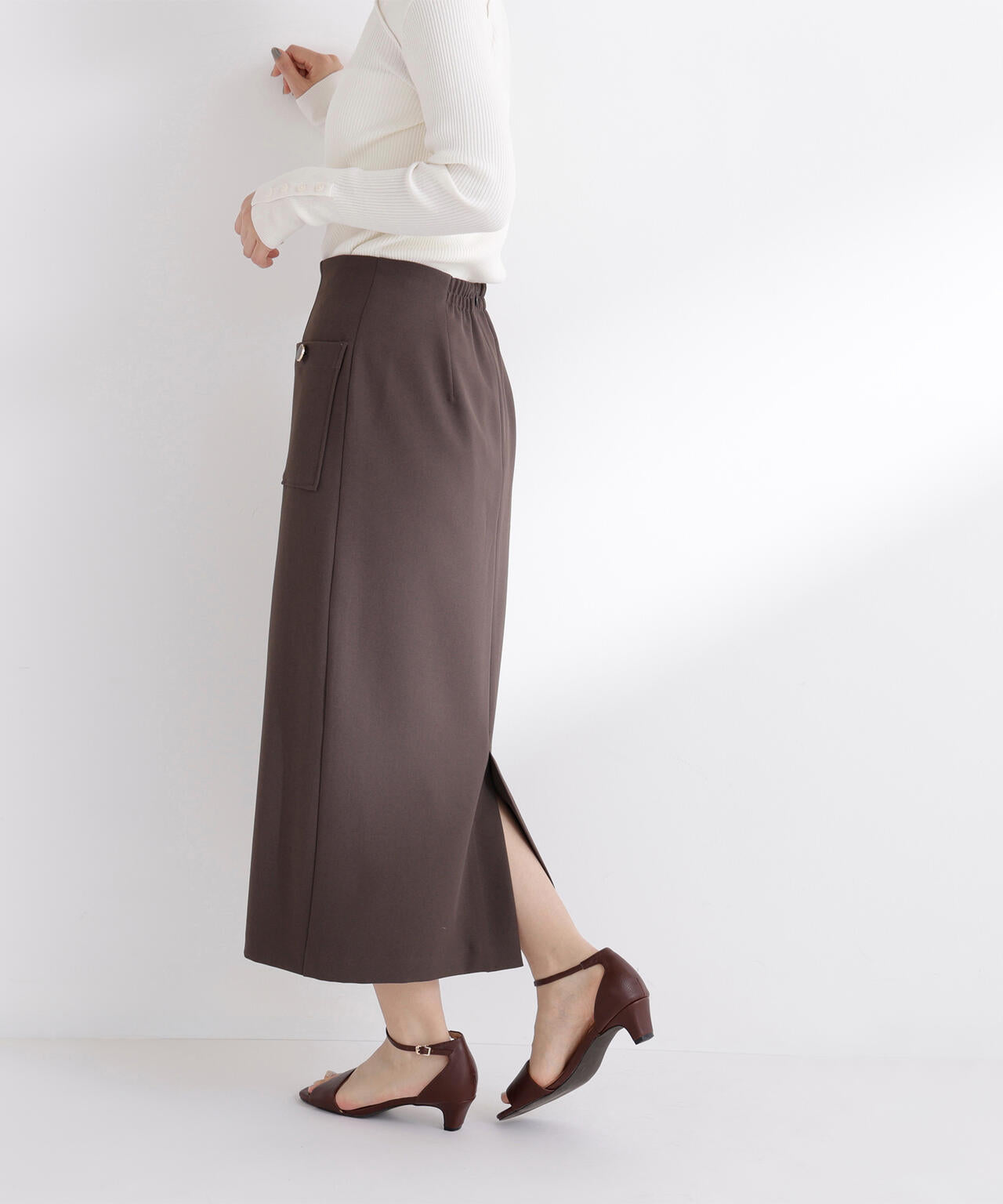 アウトポケットナロースカート