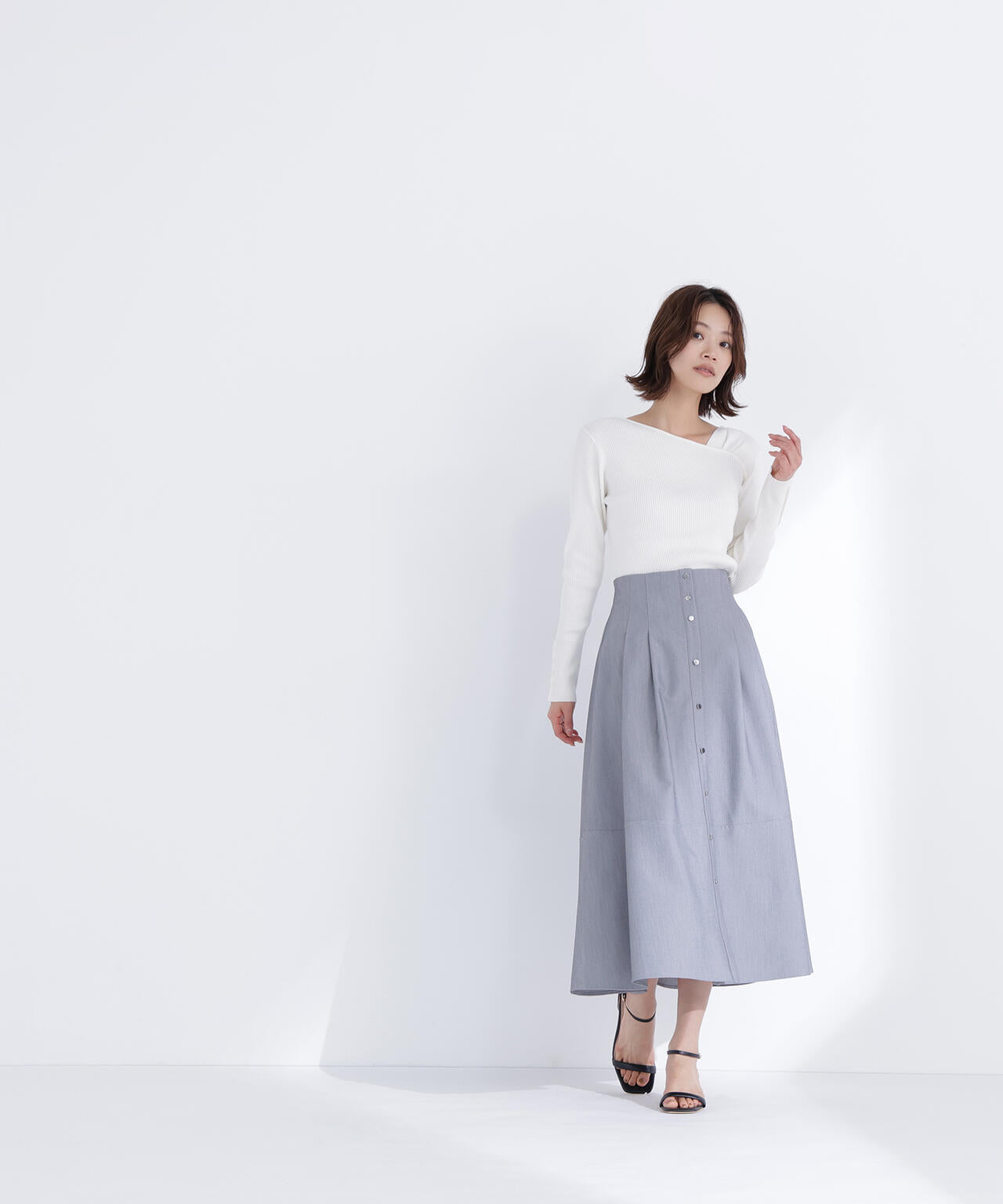 フロントボタンフレアスカート