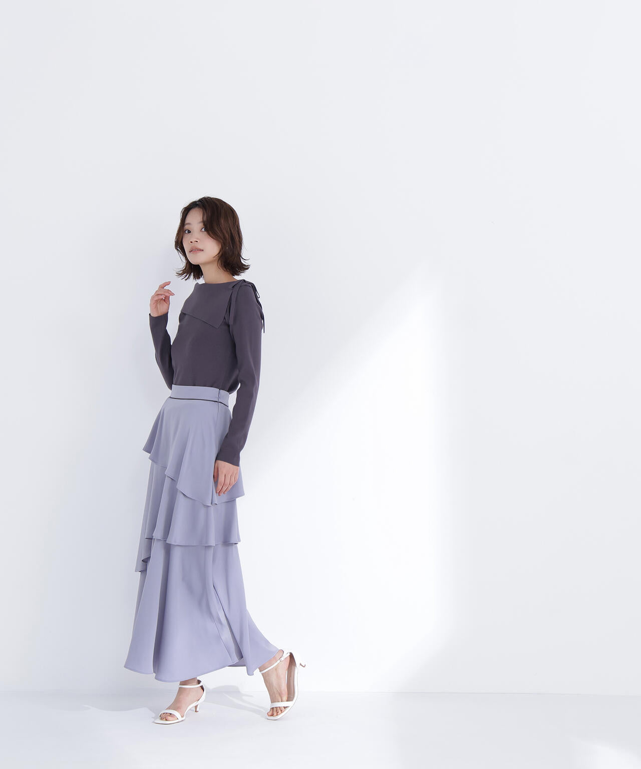 アシンメトリーティアードスカート