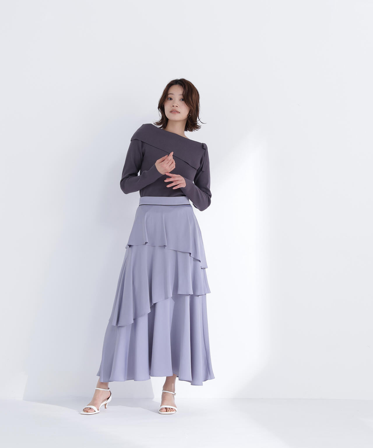 アシンメトリーティアードスカート