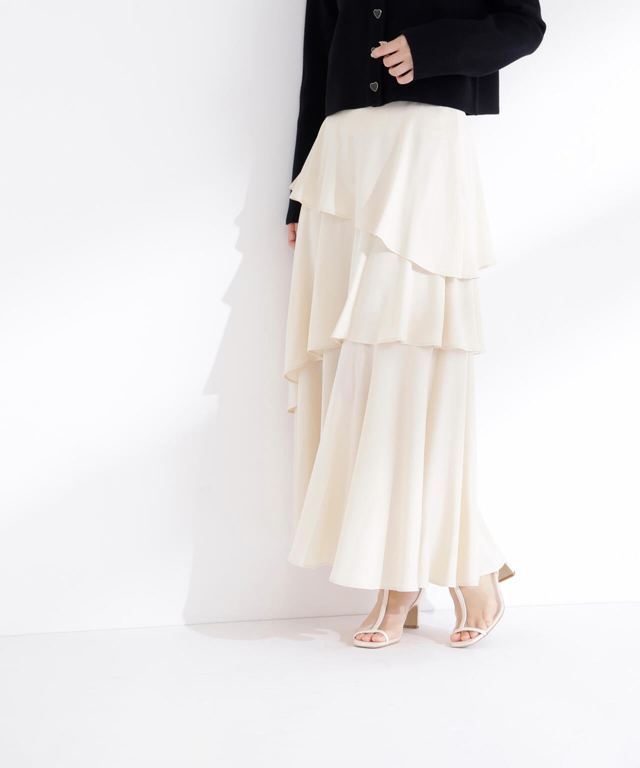 アシンメトリーティアードスカート