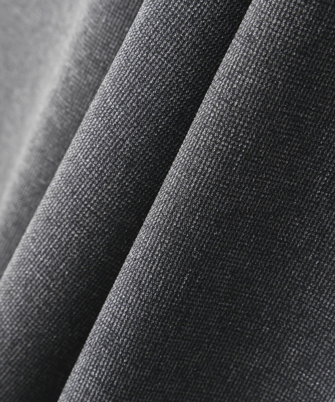 メタルバックルフレアスカート