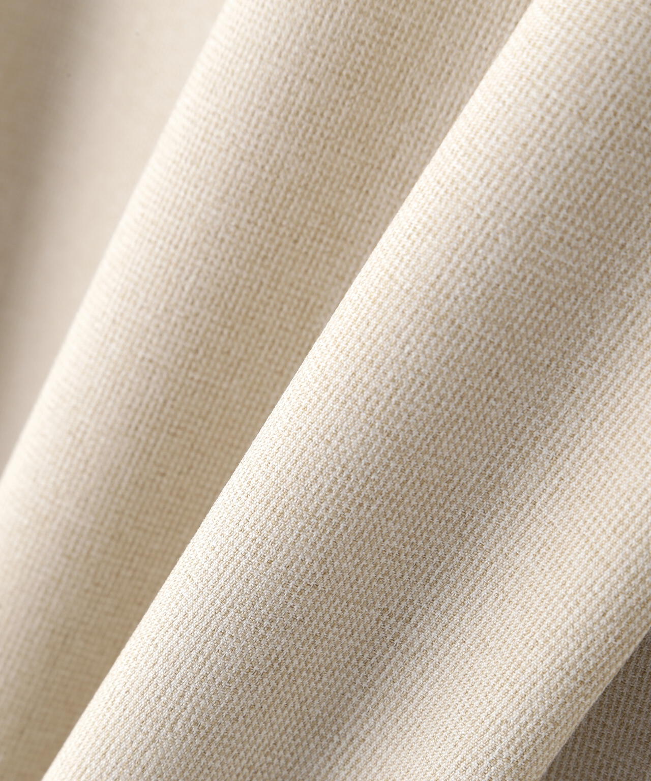 メタルバックルフレアスカート