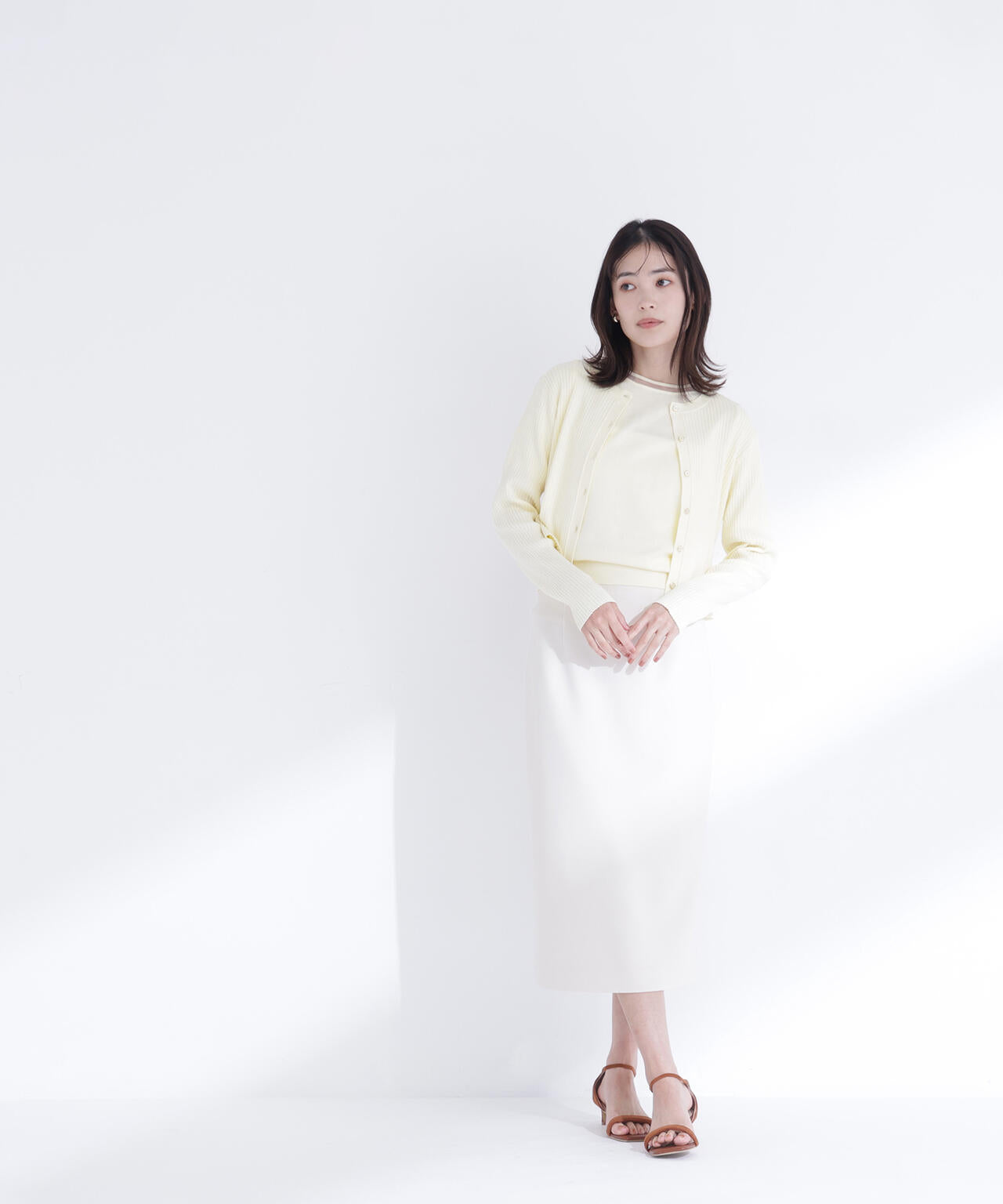 ペンシルラインスカート