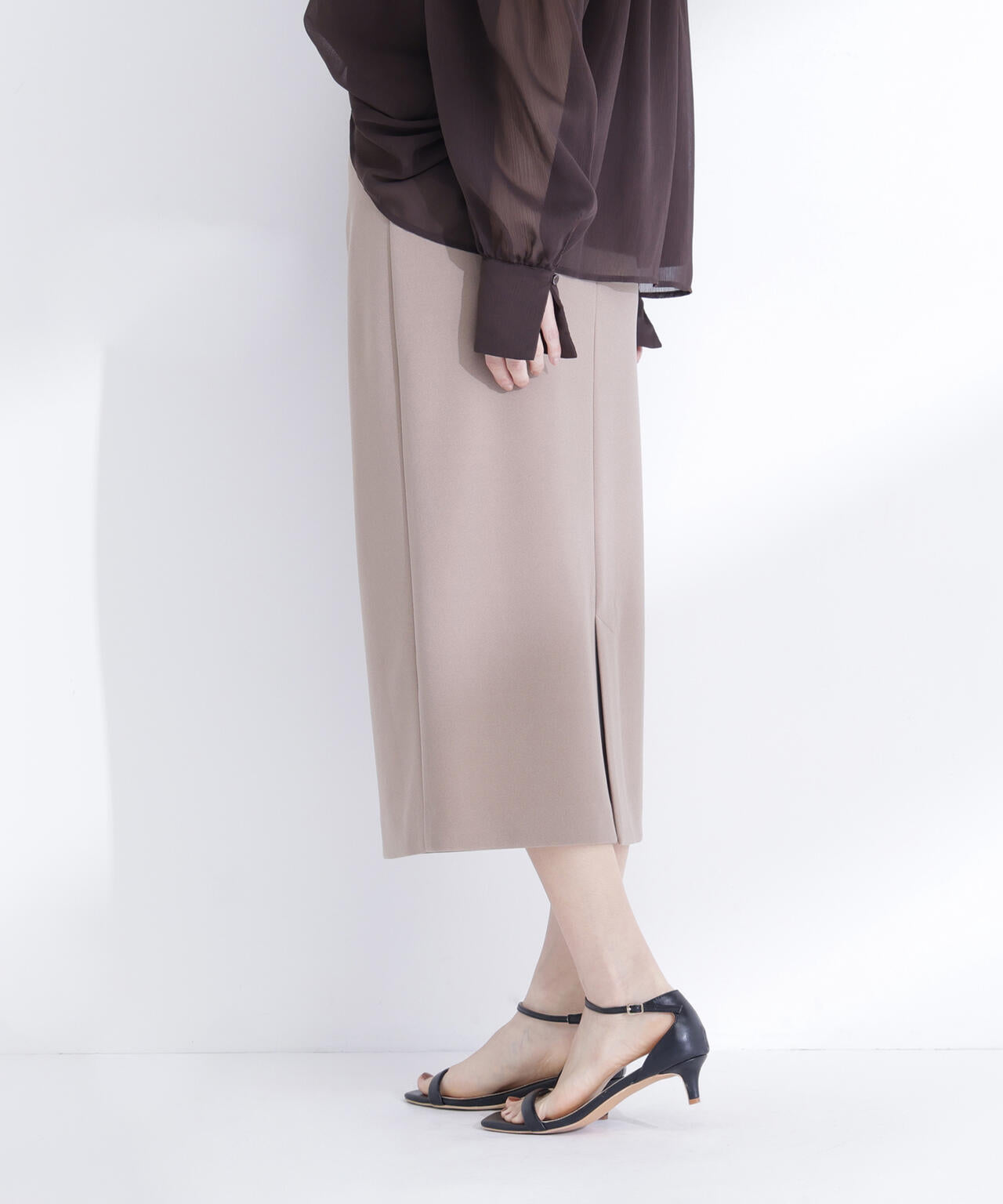 ペンシルラインスカート