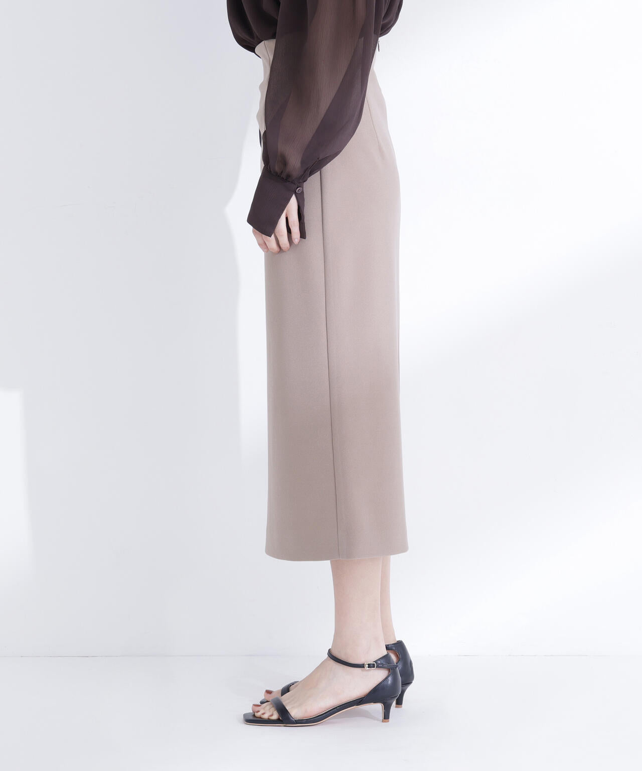 ペンシルラインスカート