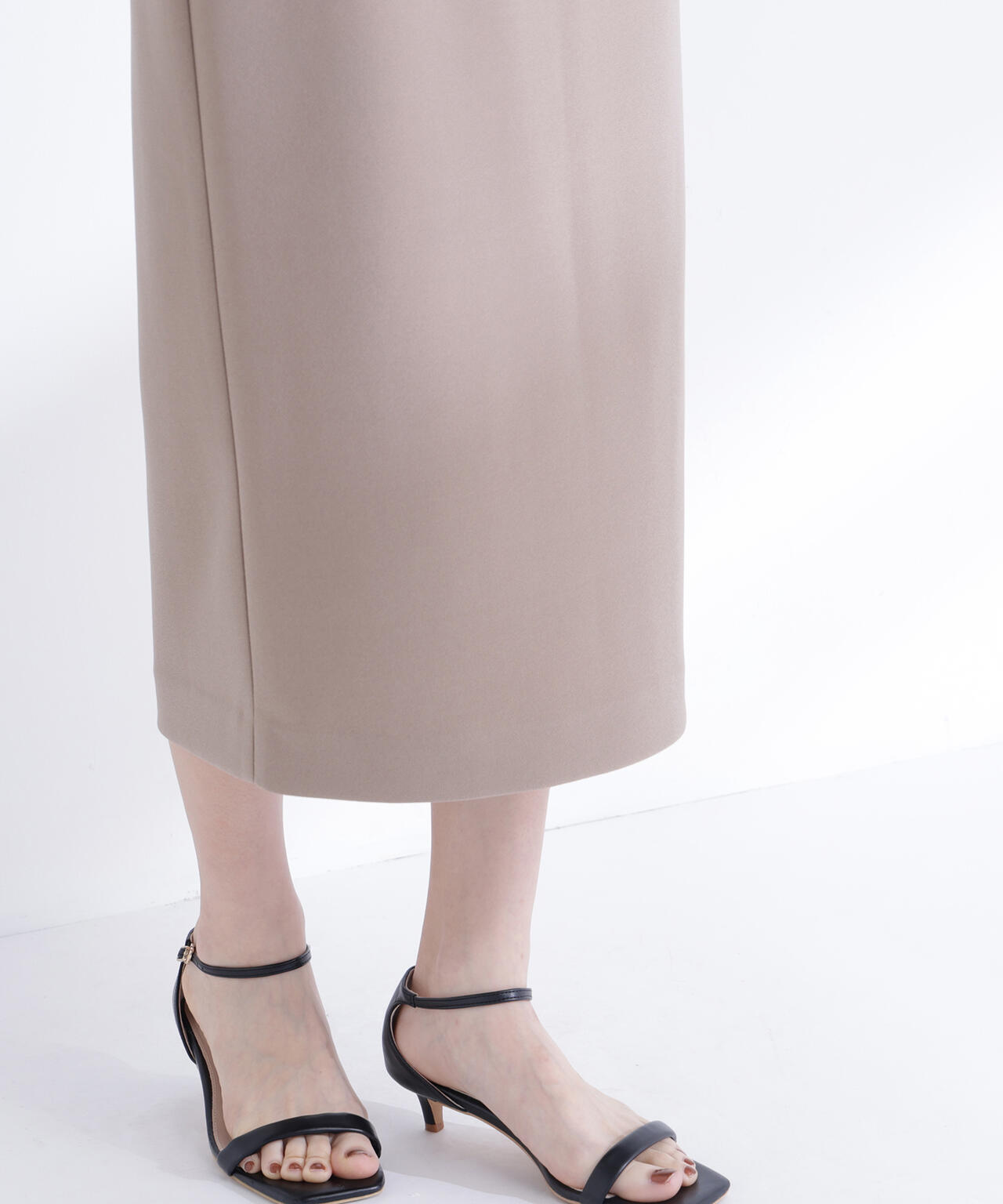 ペンシルラインスカート