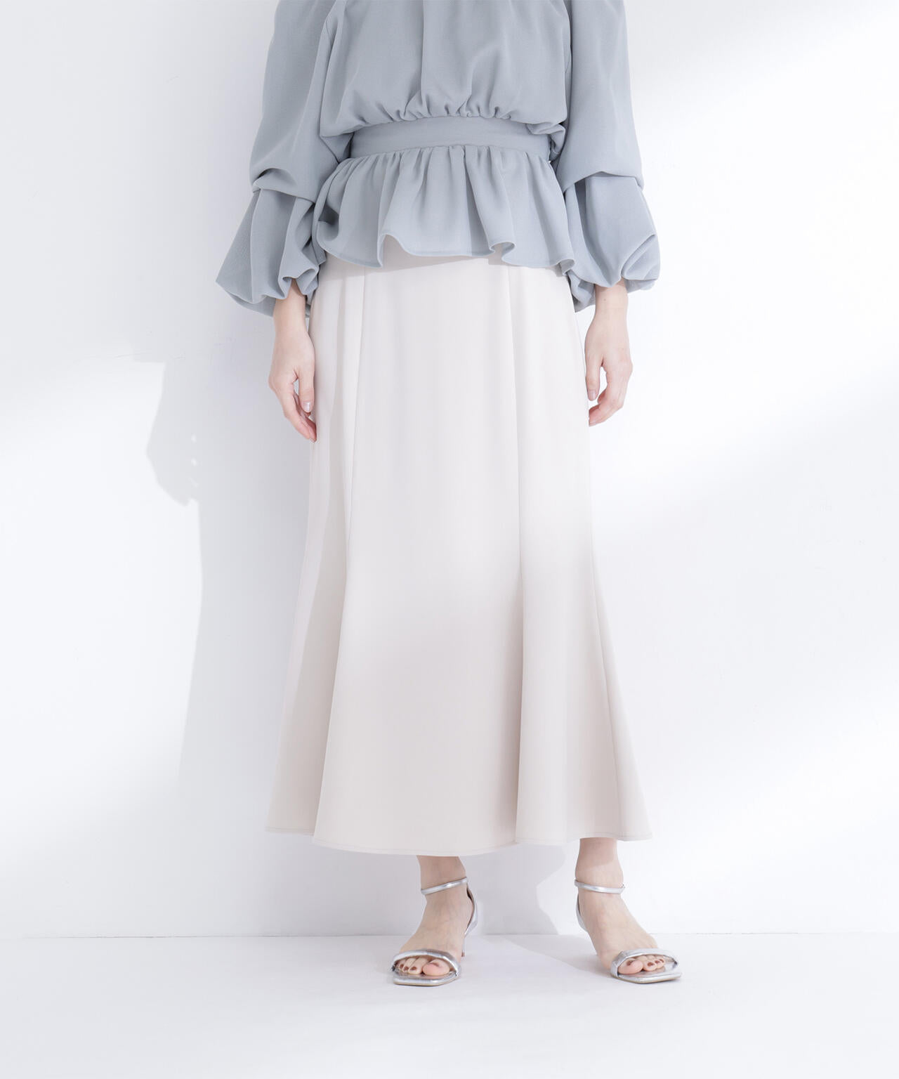 パネル切替マーメイドスカート