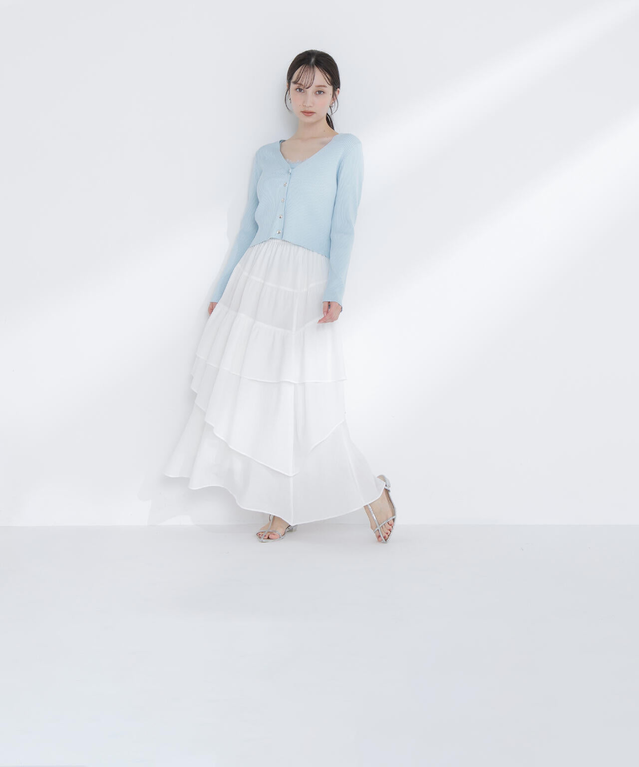 アシンメトリーティアードスカート