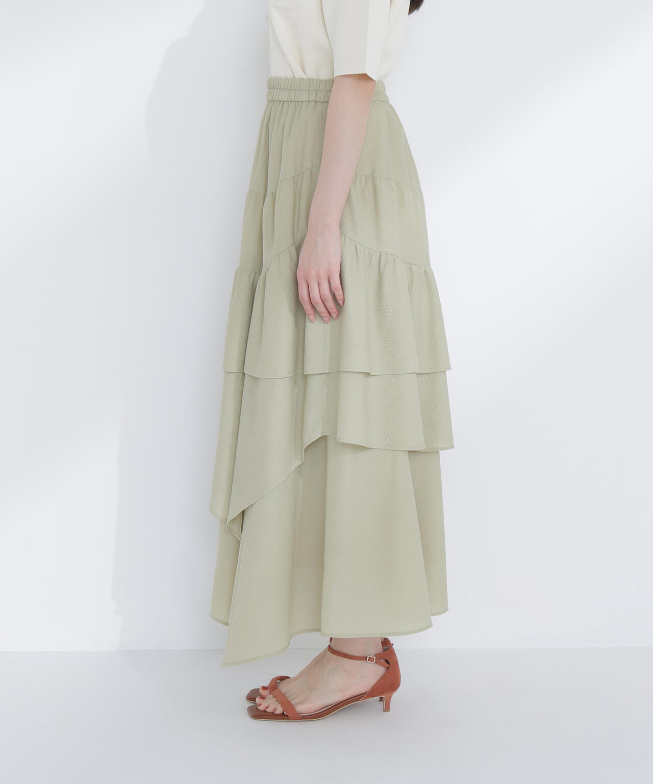 アシンメトリーティアードスカート