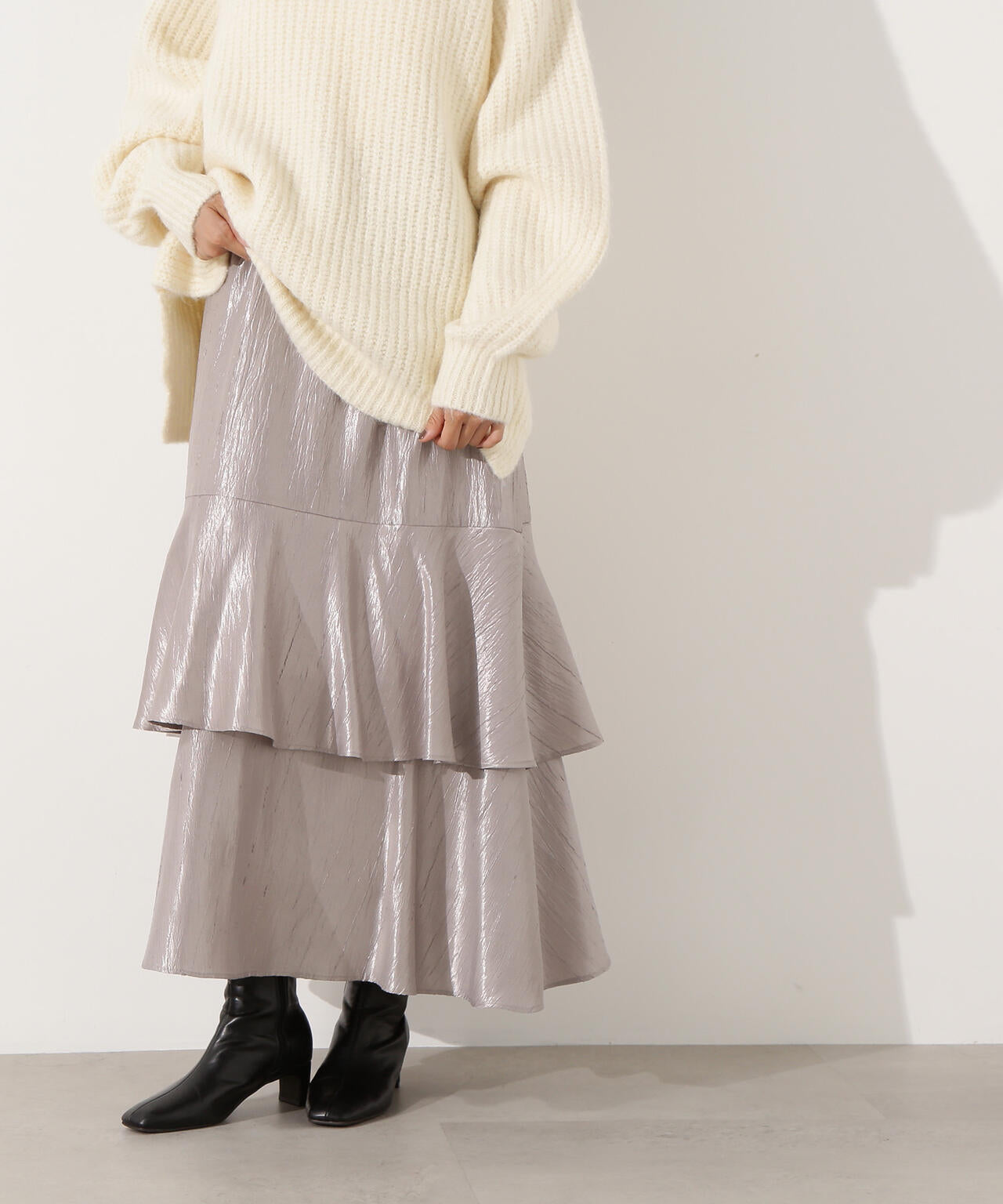 シャイニーティアードスカート