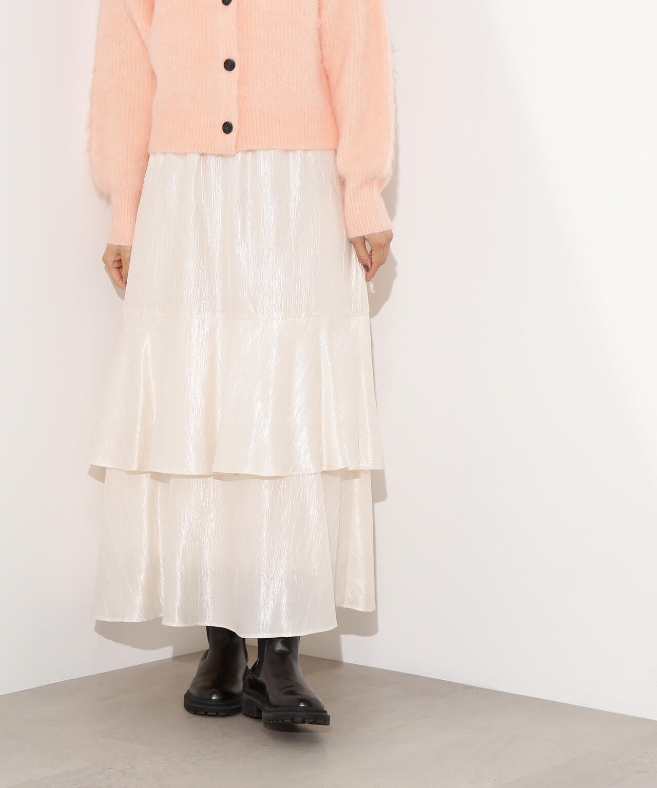 シャイニーティアードスカート