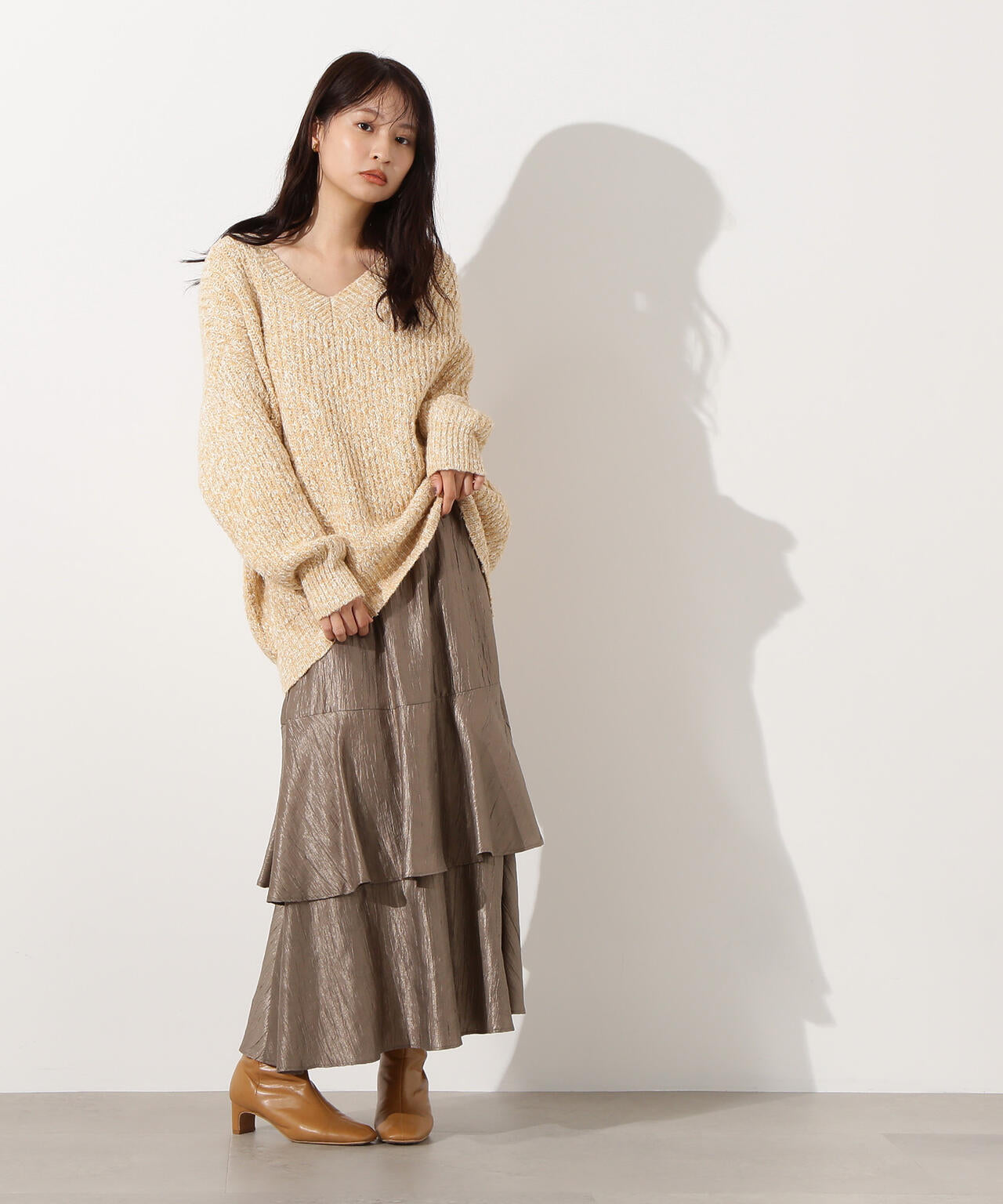 シャイニーティアードスカート