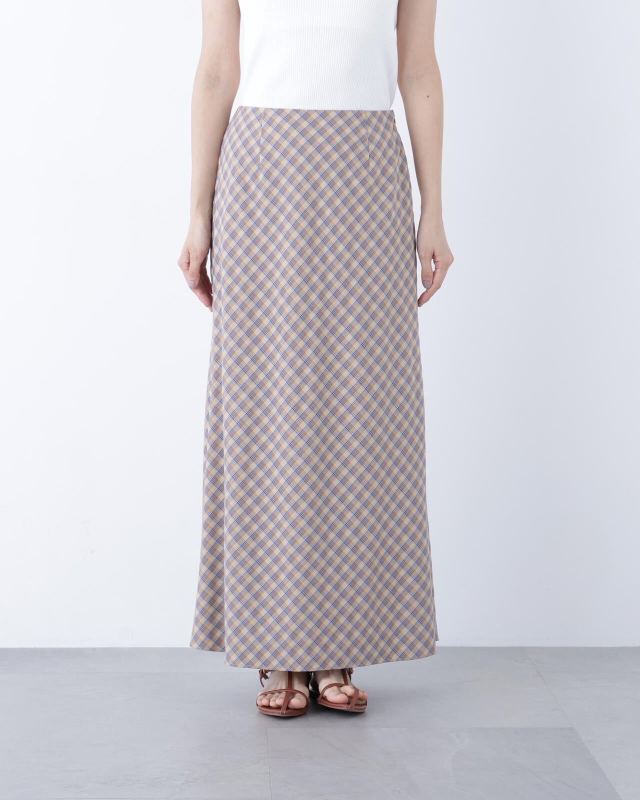 165cm 着用サイズ:FR