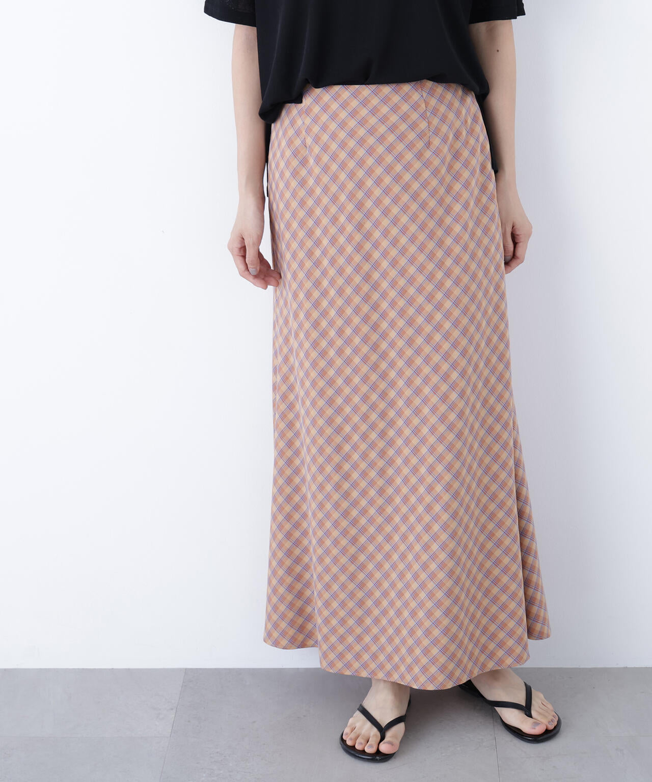 165cm 着用サイズ:FR