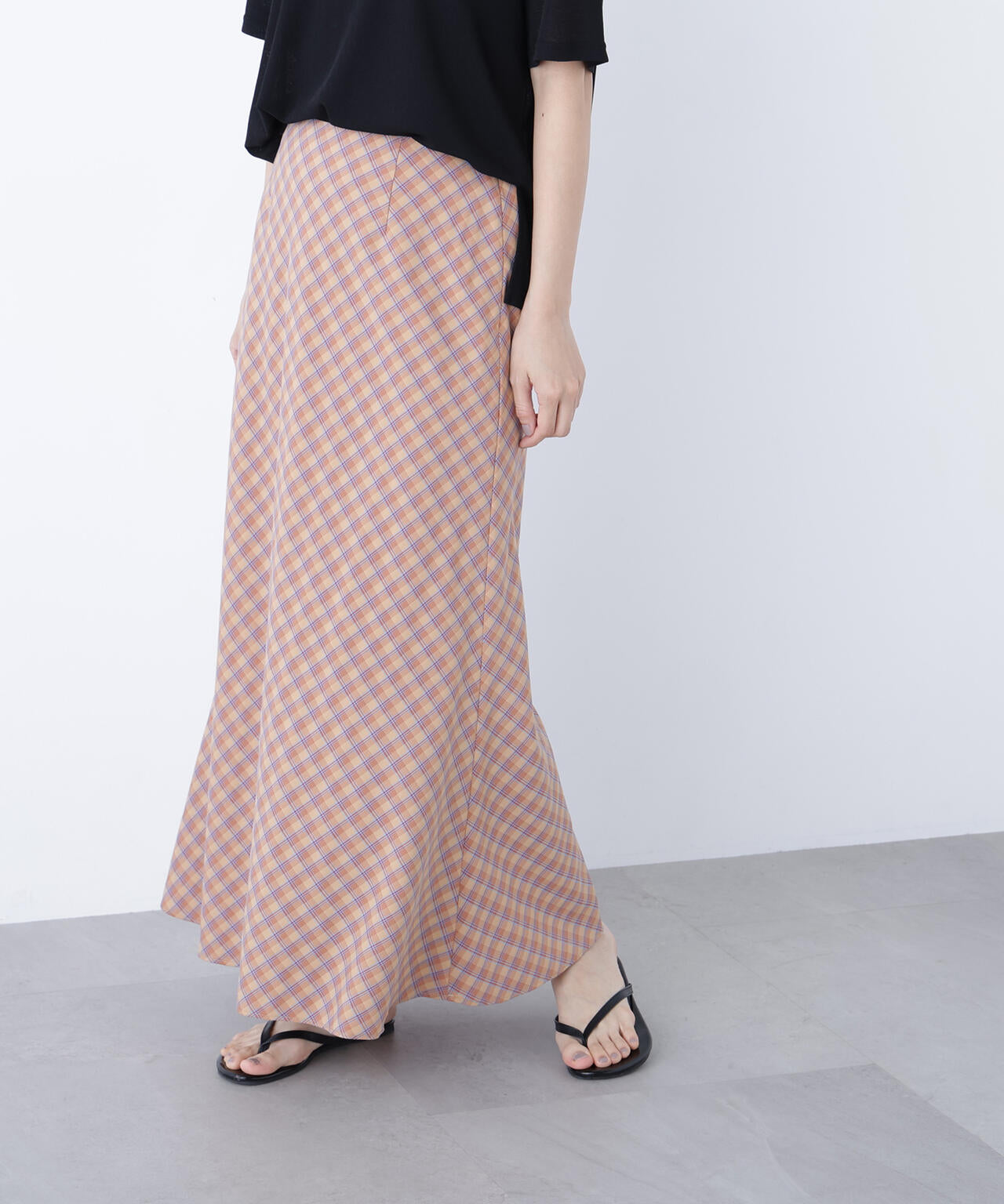 165cm 着用サイズ:FR