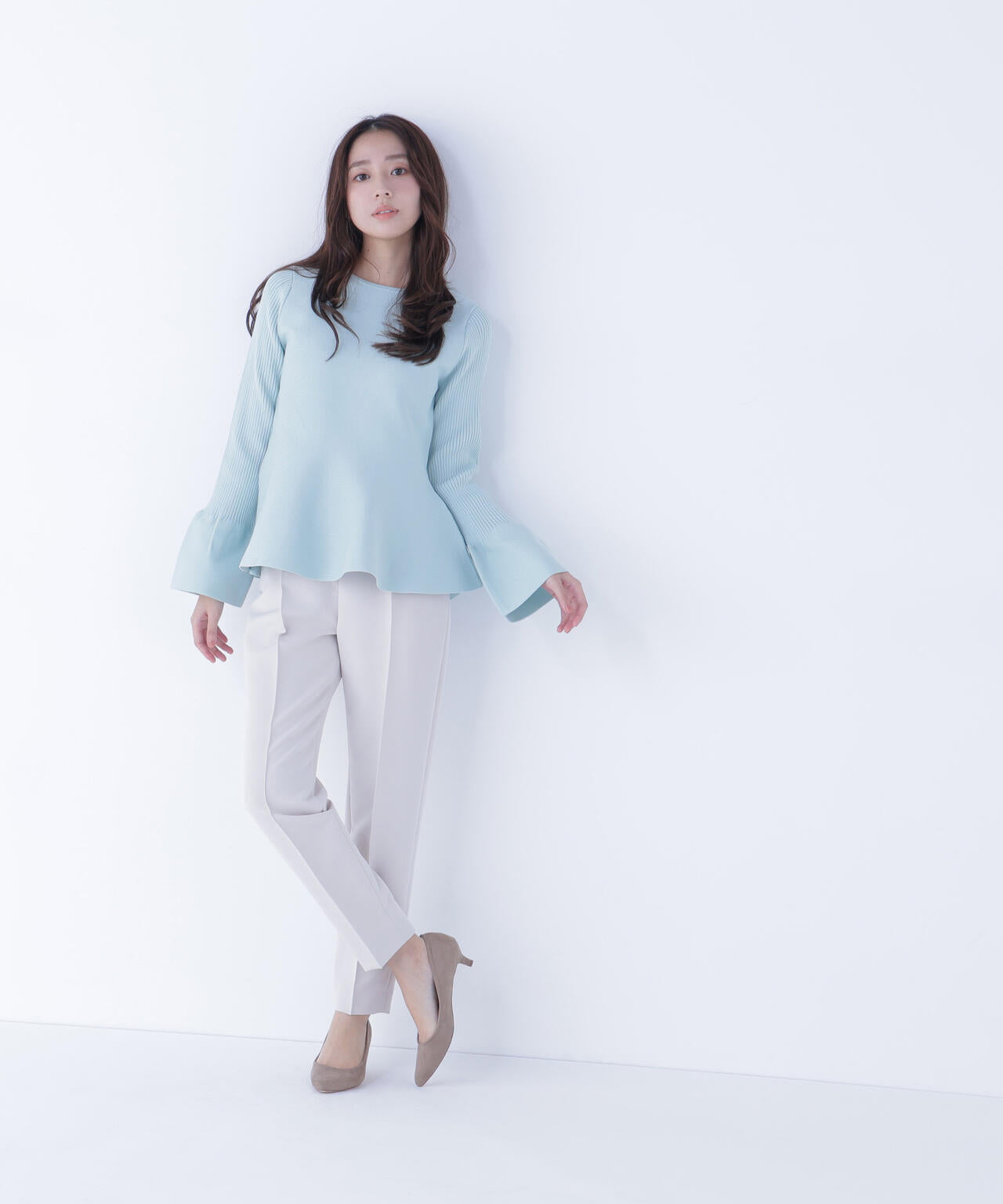 フロントボタンペプラムジレ SETUP テーパードパンツ