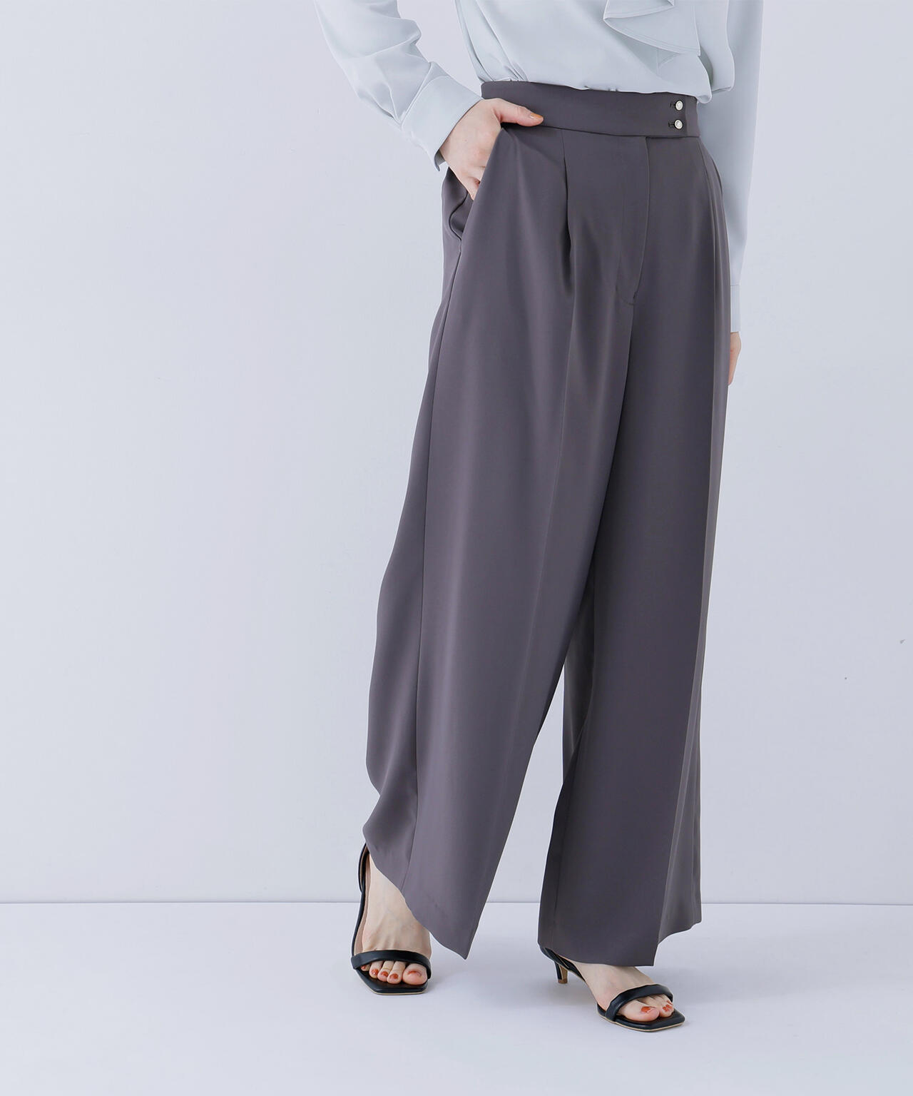 メタルポイントワイドパンツ