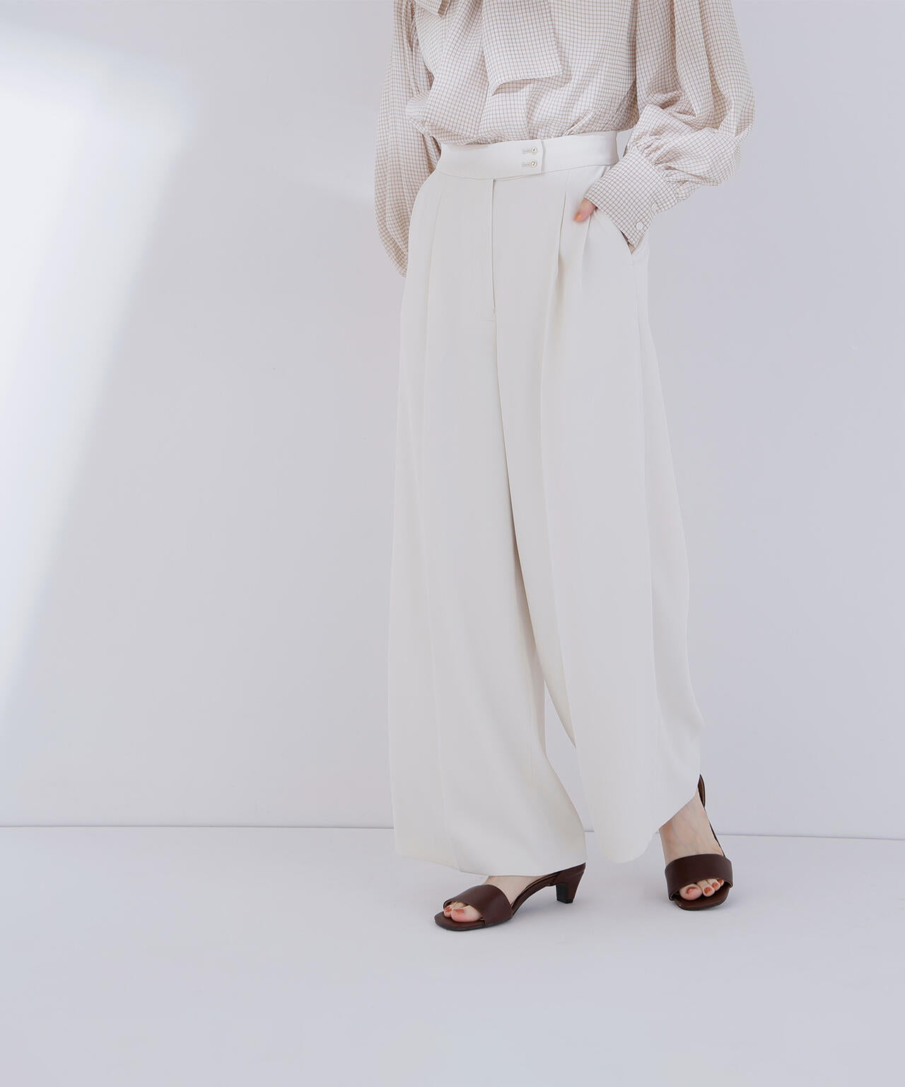 メタルポイントワイドパンツ