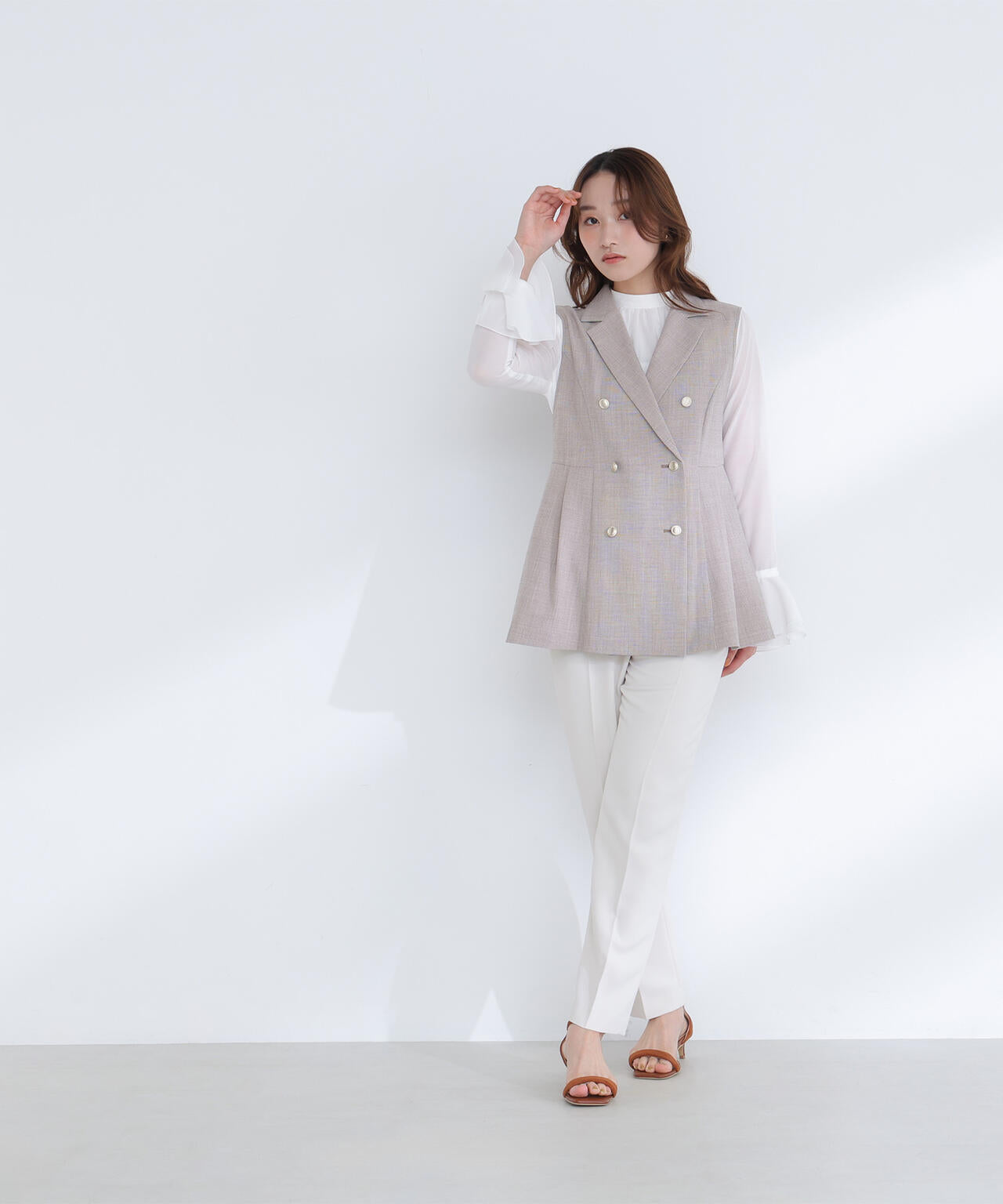 カラーテーパードパンツ