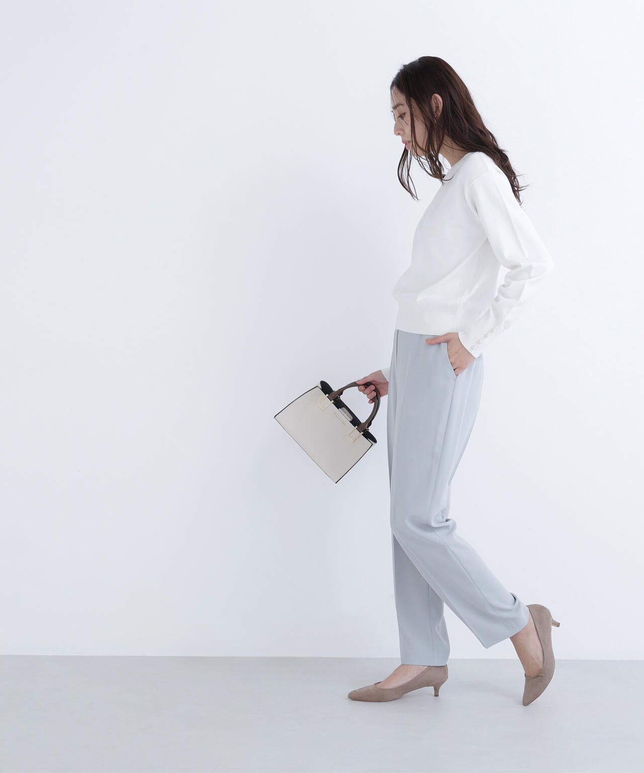 カラーテーパードパンツ