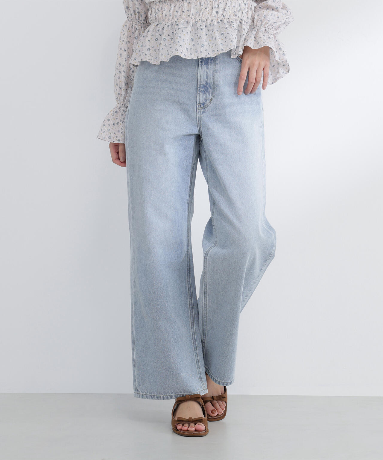 ワイドストレートデニムパンツ