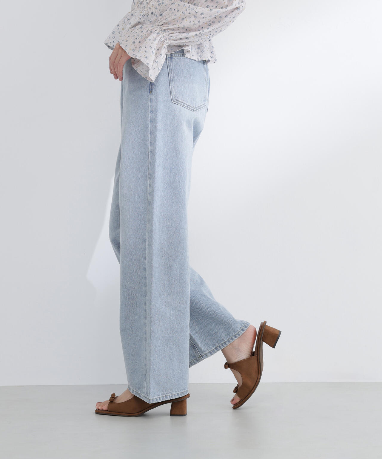 ワイドストレートデニムパンツ