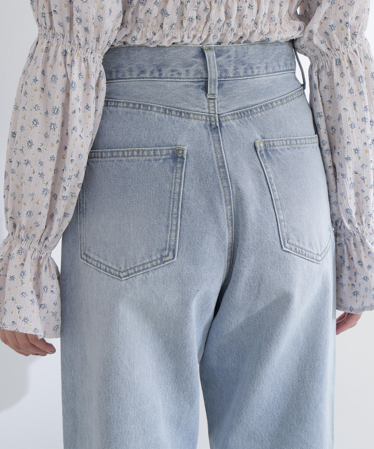 ワイドストレートデニムパンツ