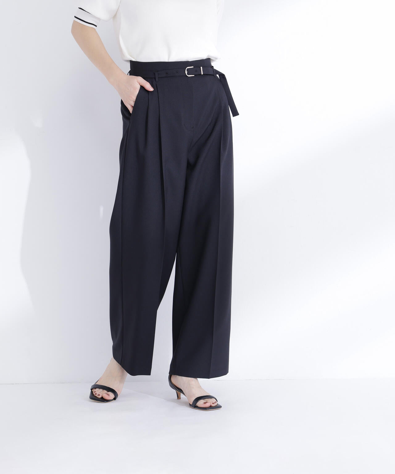 【Oggi.jp掲載】【ちょうど、いい服】はいたら沼!美脚ワイドパンツ