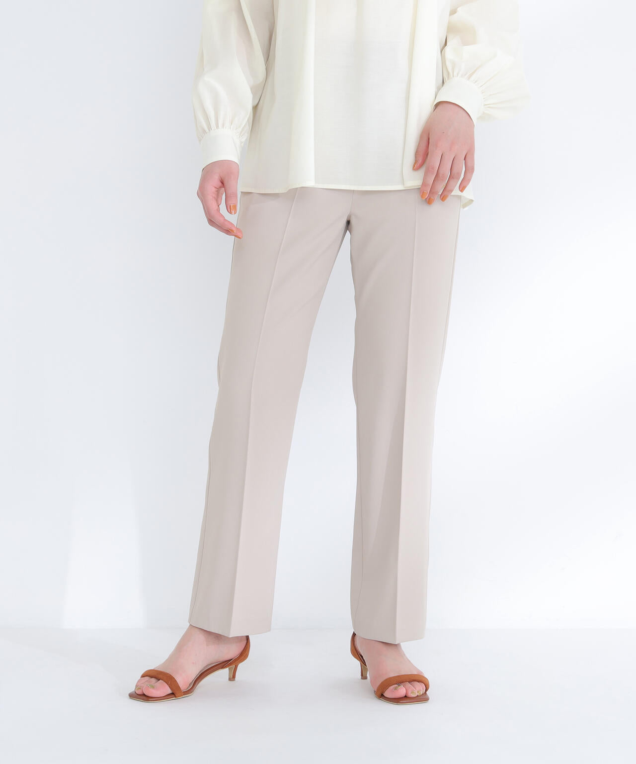 セミフレアツイルパンツ