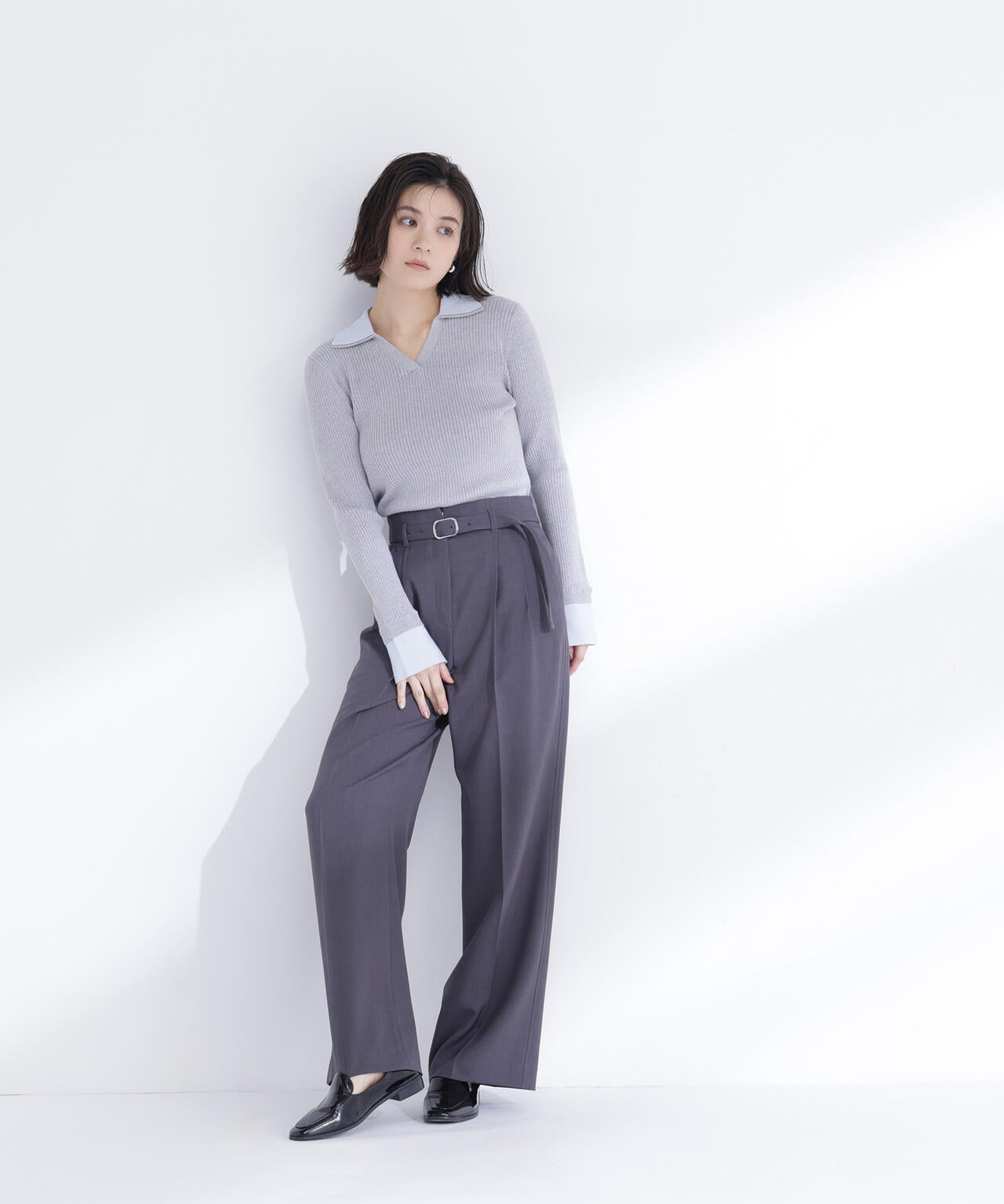 タックステッチベルテッドパンツ*
