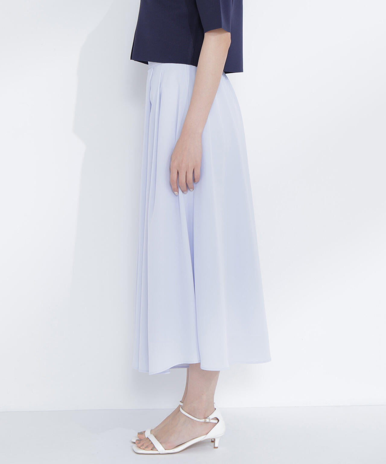 165cm 着用サイズ:FR