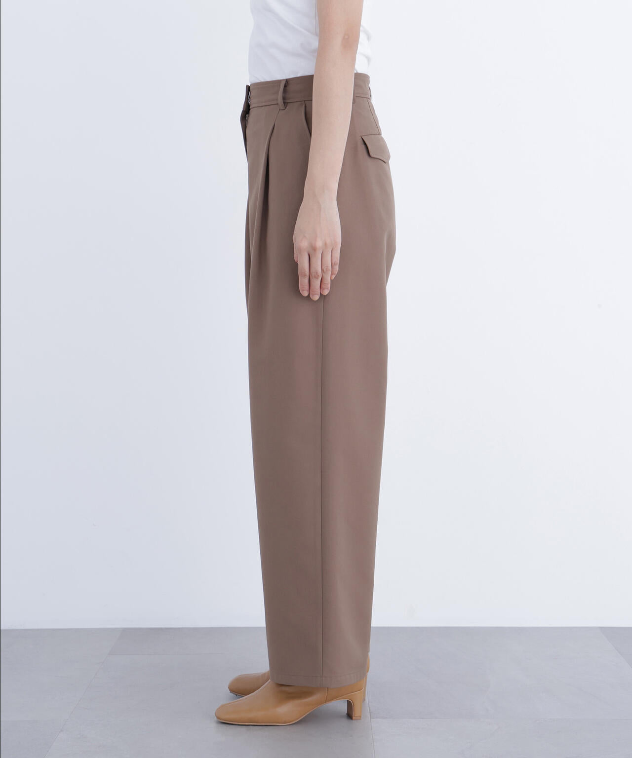 ワイドツイルパンツ