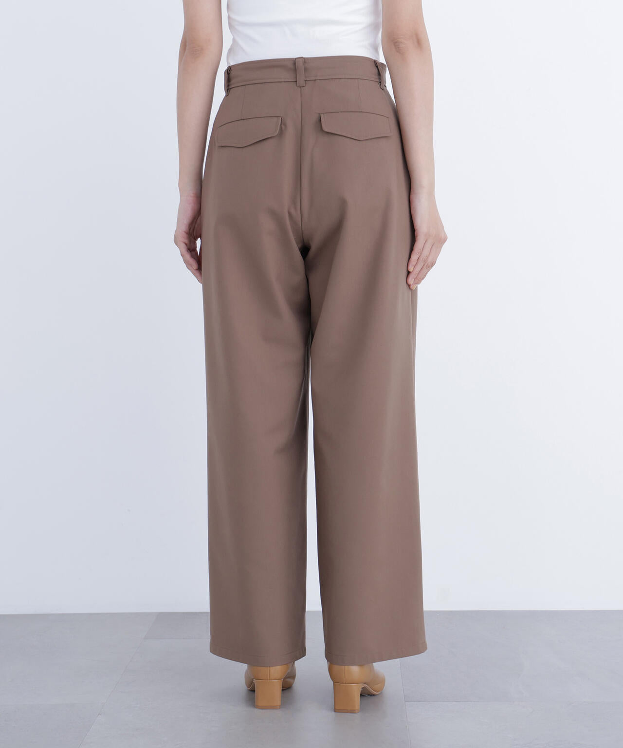 ワイドツイルパンツ