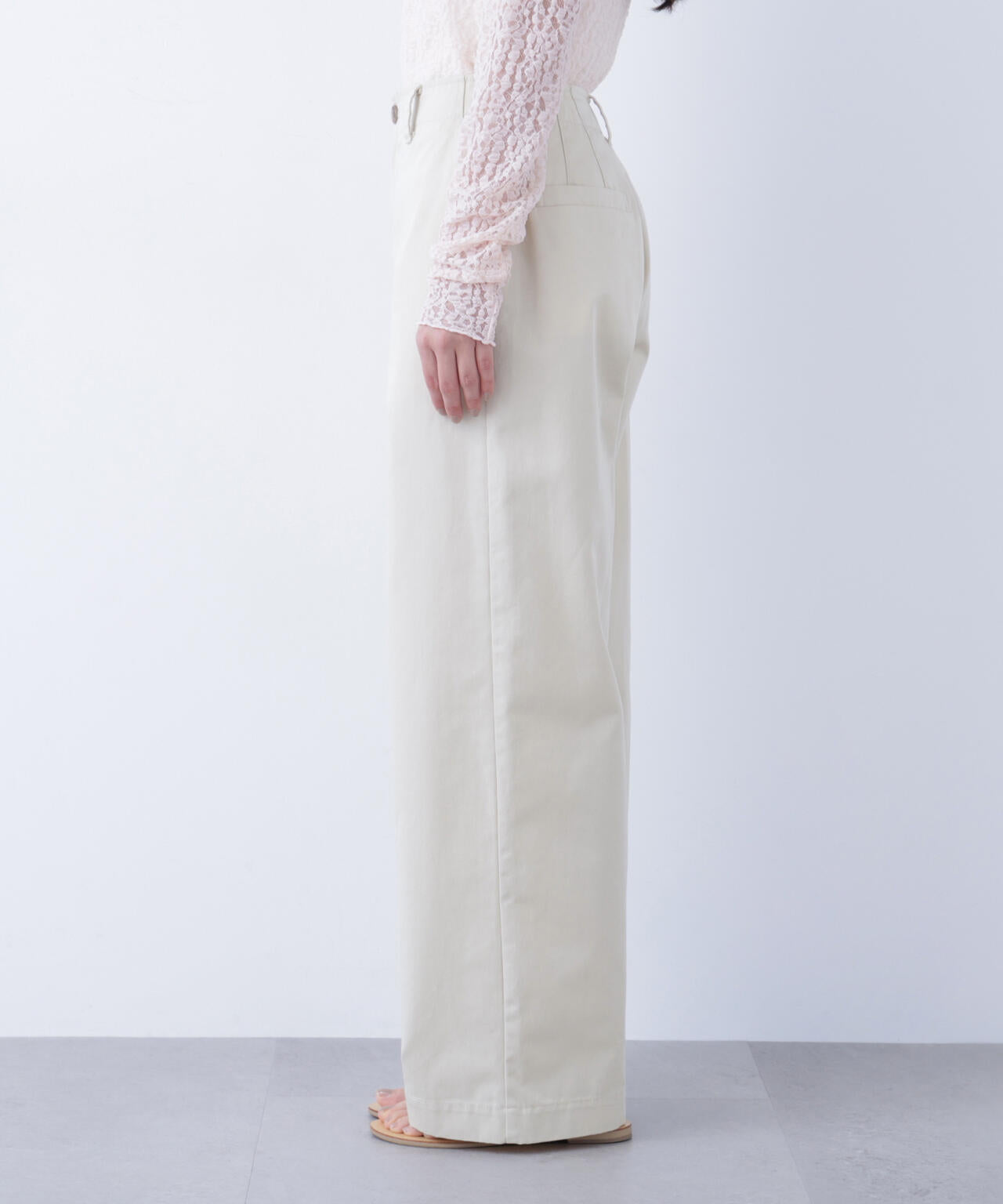 ベーシックチノパンツ