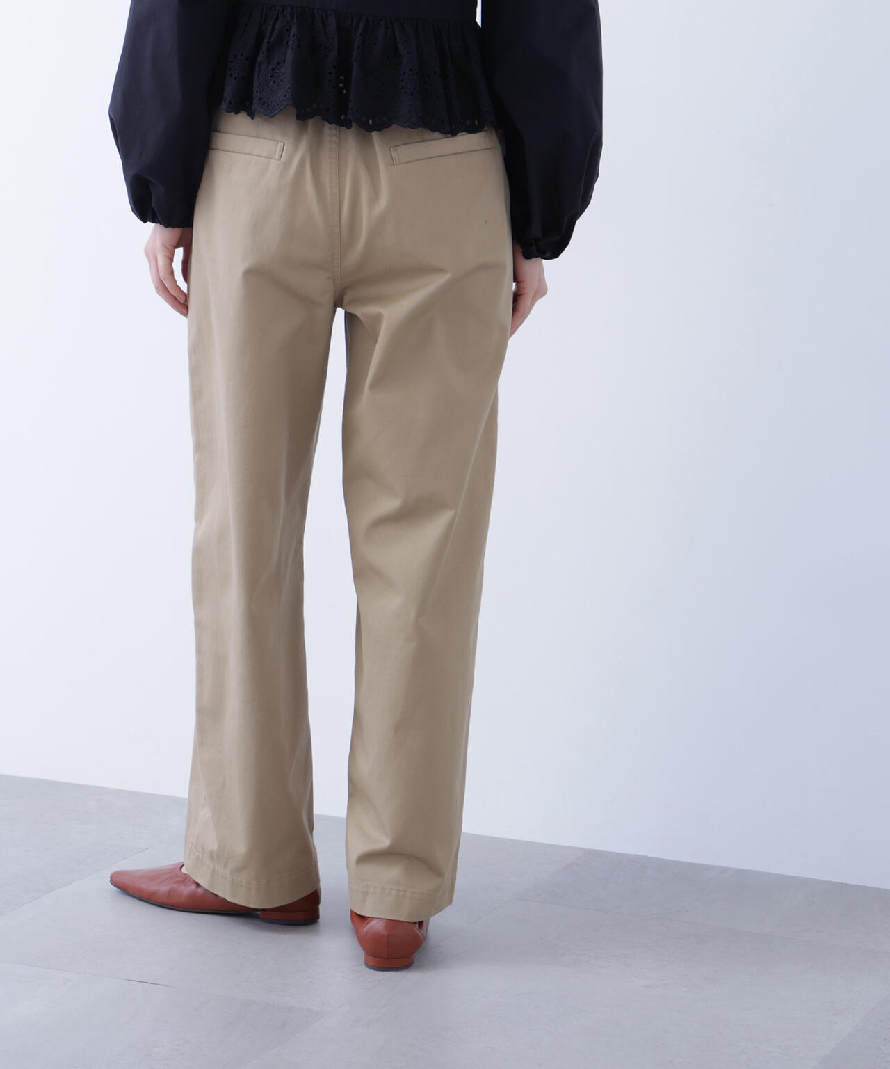 ベーシックチノパンツ