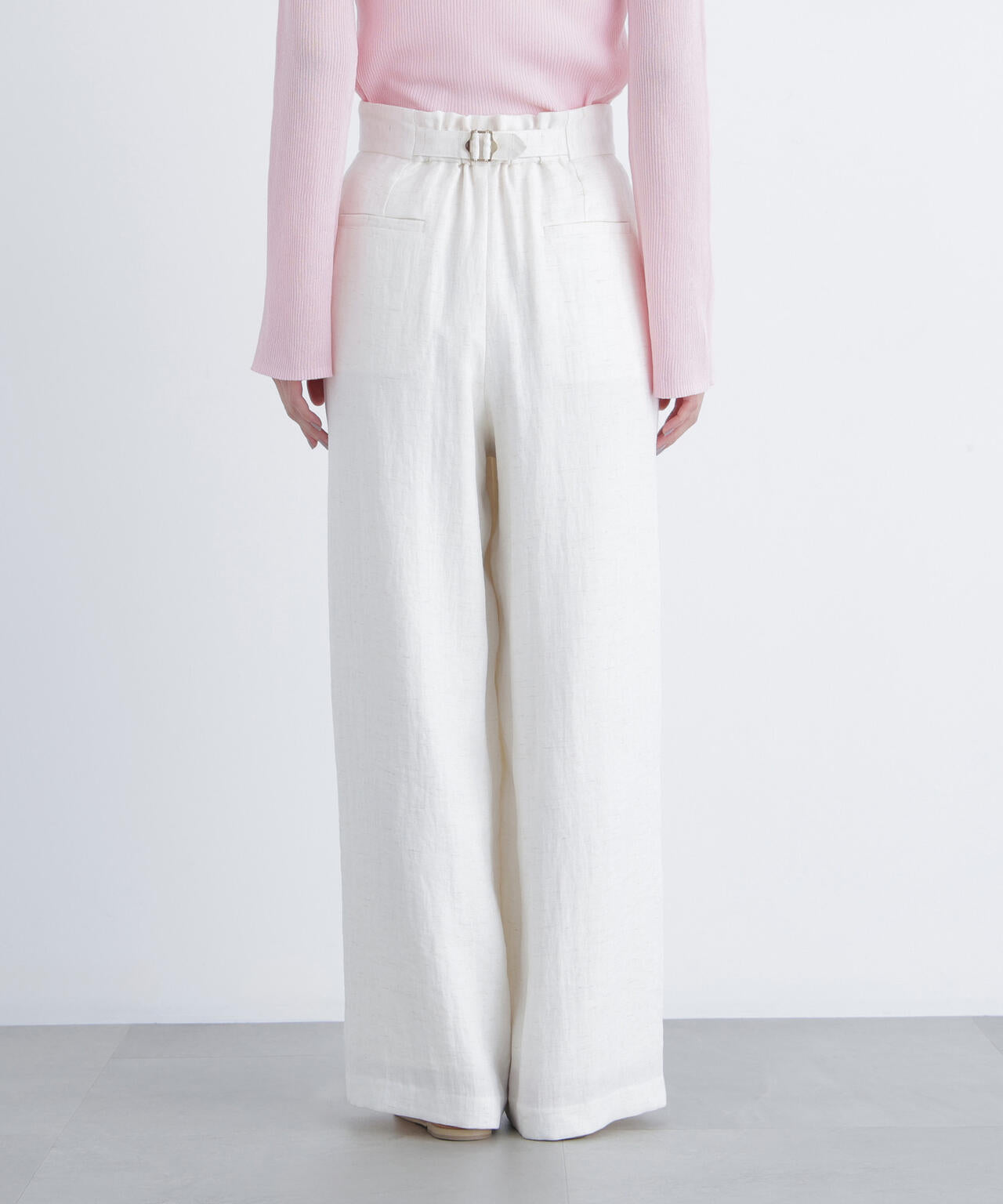 シンチバックワイドパンツ