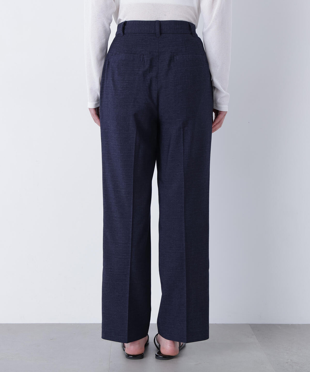 ストレッチタックパンツ