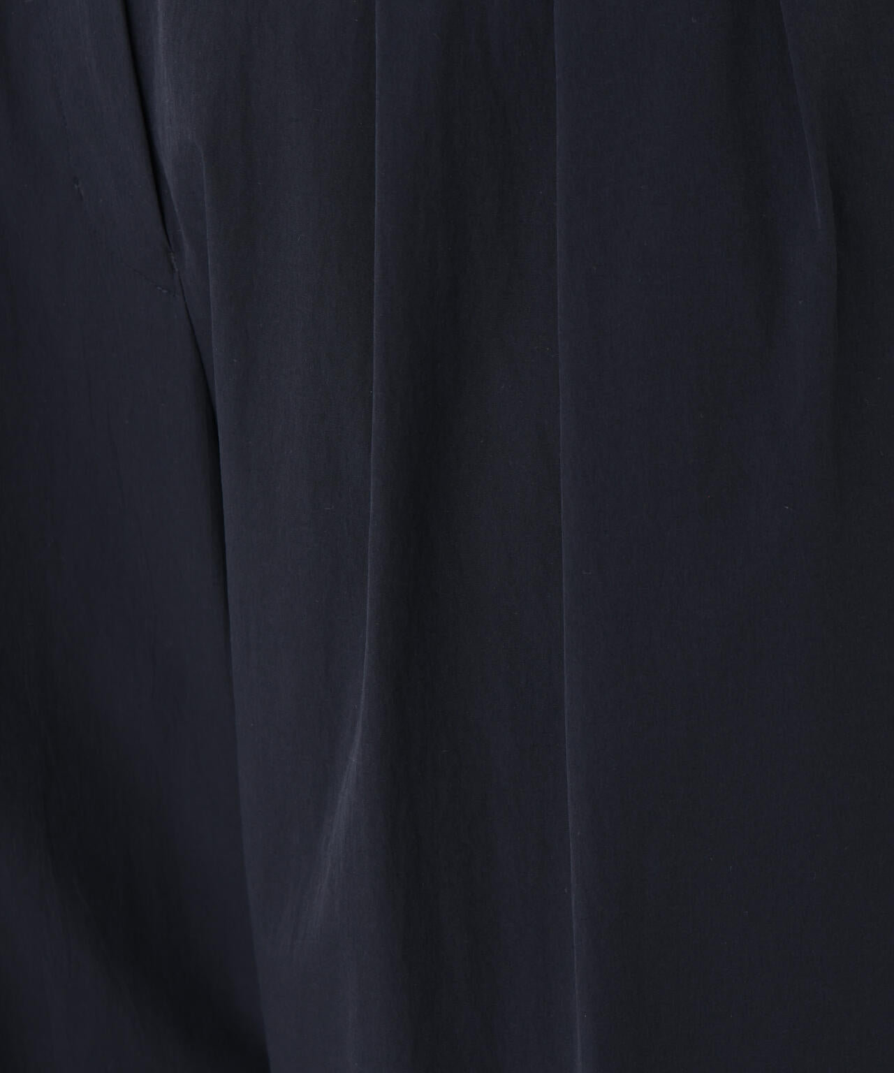 ナイロンタックパンツ