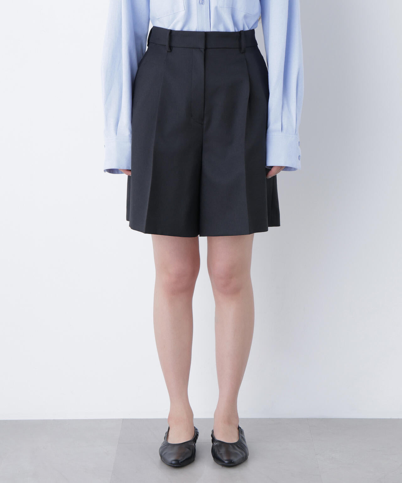 タックキュロットパンツ
