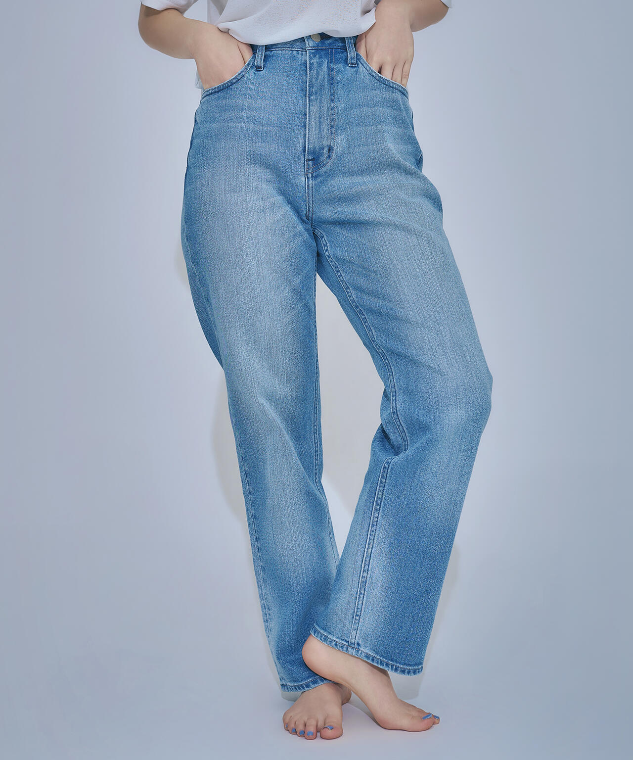 【FUDGE掲載】【Healthy DENIM】ハイライズストレートデニムパンツ