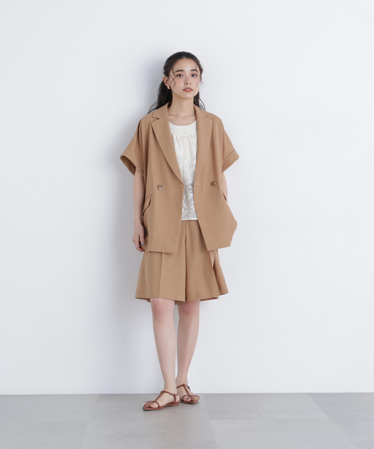 162cm 着用サイズ:FR