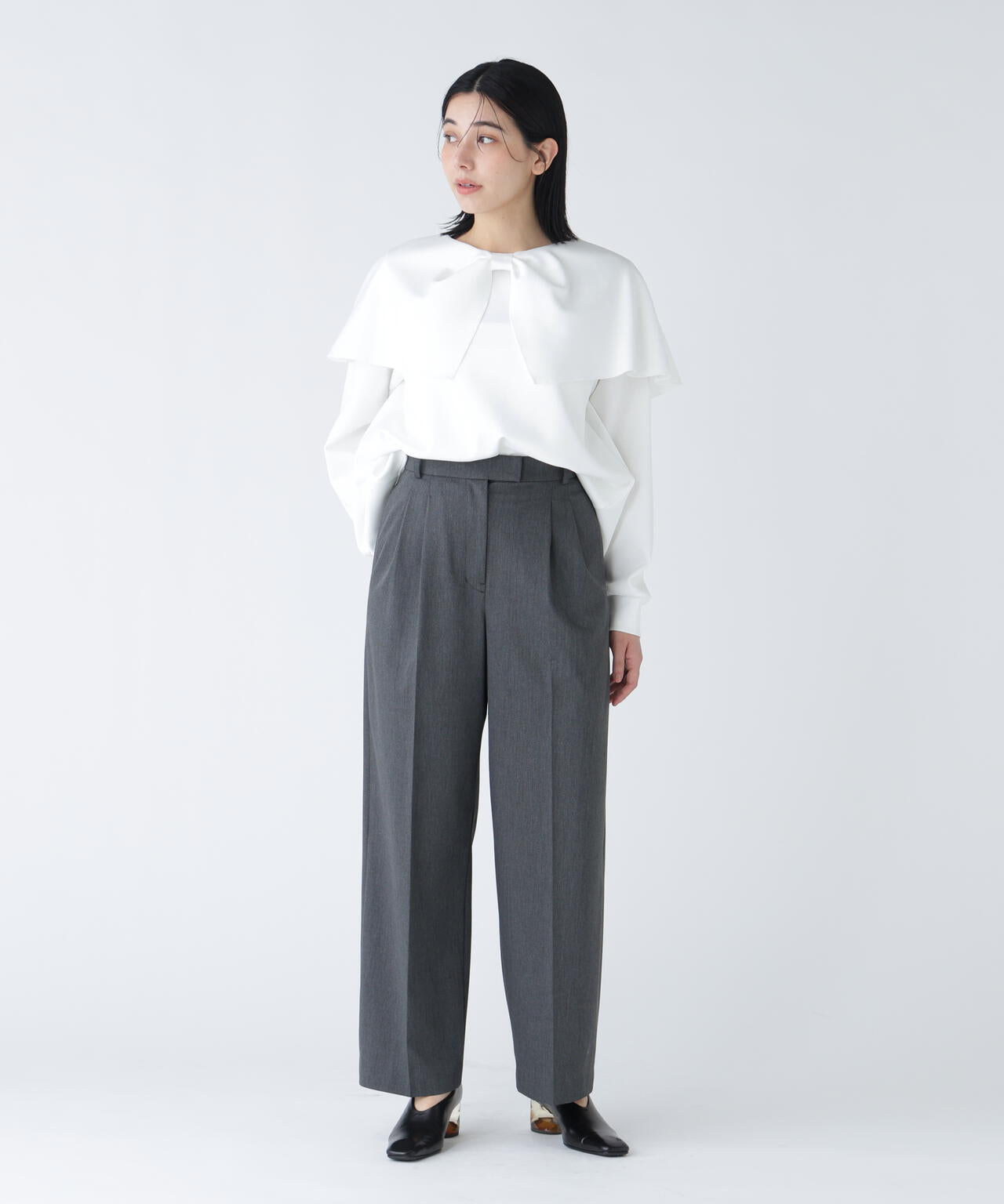 【365ユーティリティー】洗えて毛玉になりにくいタックワイドパンツ